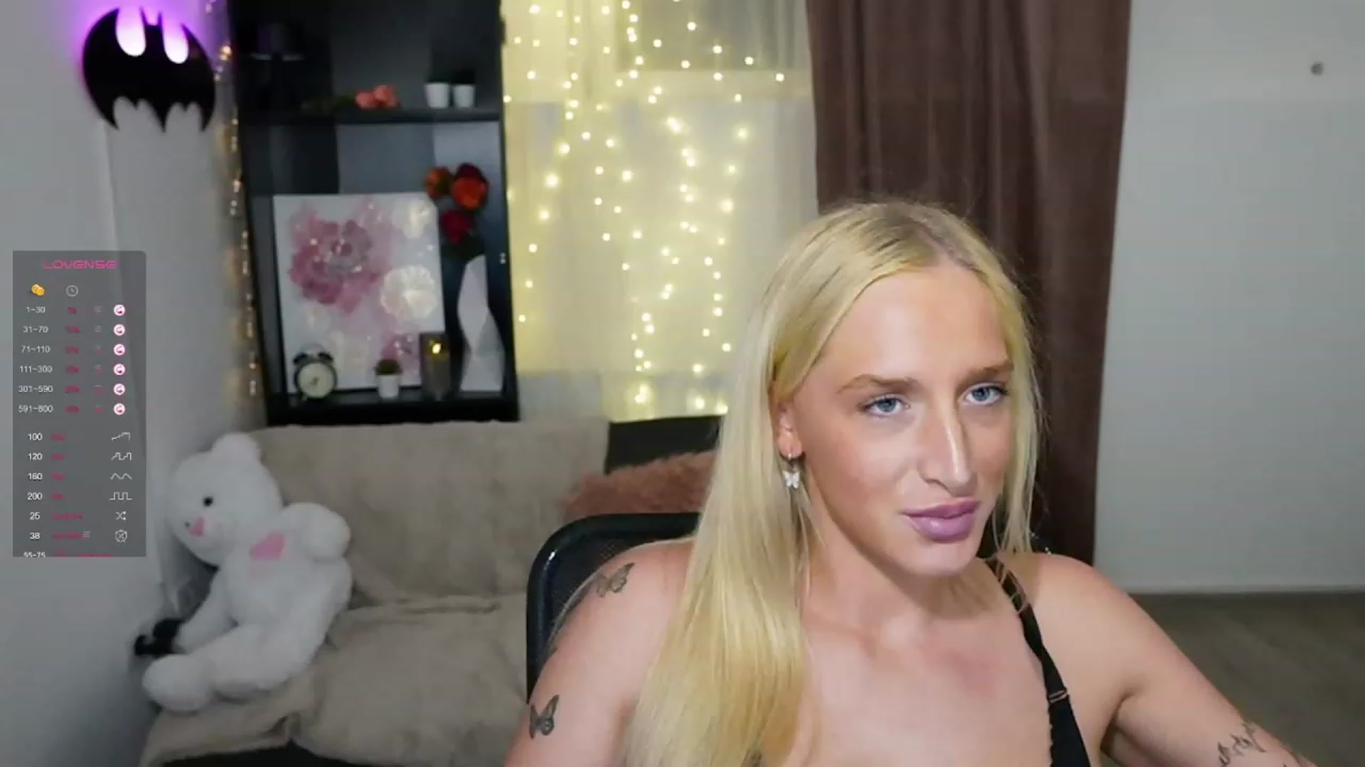 Gallery image thumbnail from NicoletteShea's myfreecams stream on, 11/02/2023, 19:02 image 9 of 20