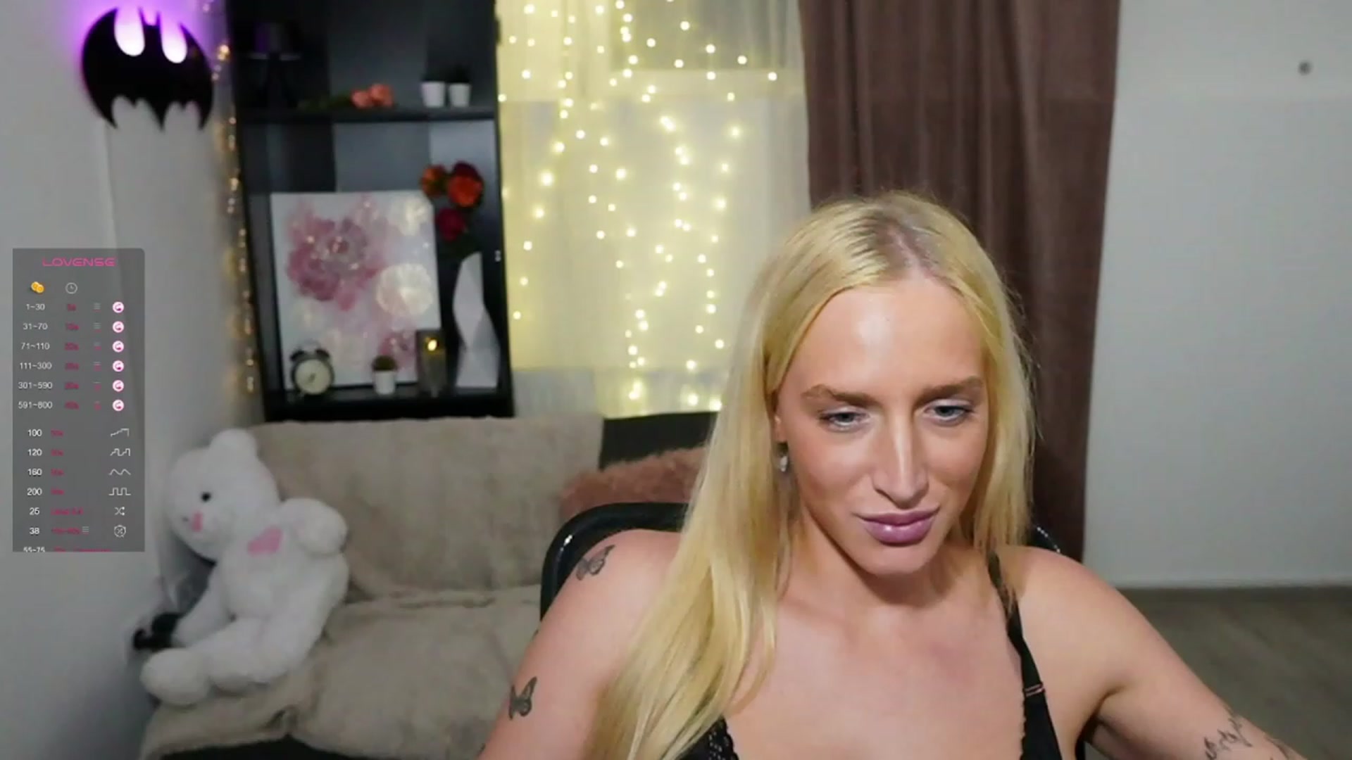 Gallery image thumbnail from NicoletteShea's myfreecams stream on, 11/02/2023, 19:02 image 13 of 20