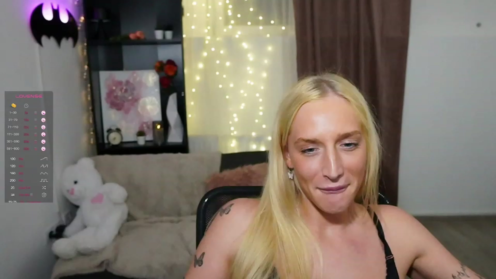 Gallery image thumbnail from NicoletteShea's myfreecams stream on, 11/02/2023, 19:02 image 10 of 20