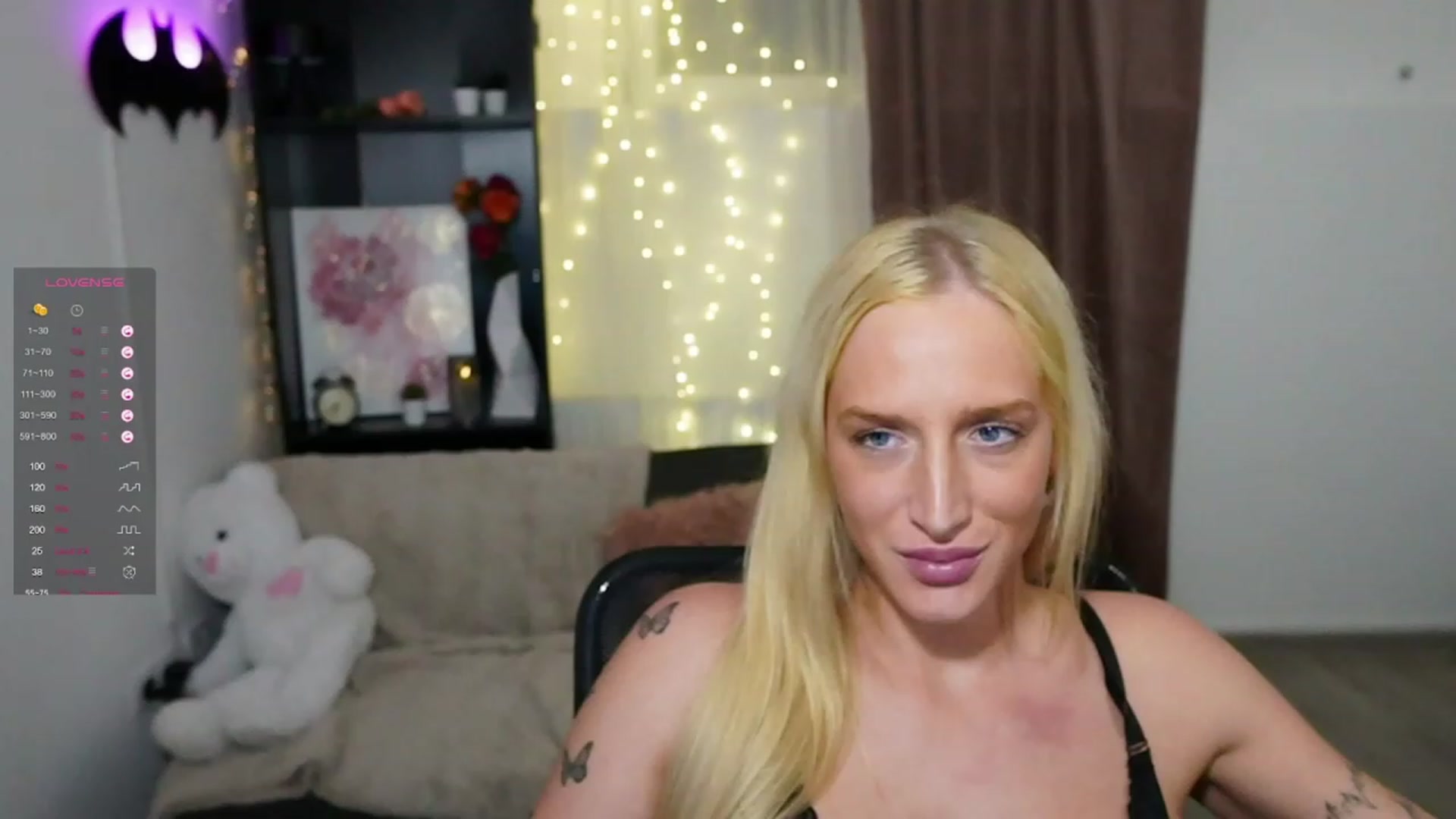 Gallery image thumbnail from NicoletteShea's myfreecams stream on, 11/02/2023, 19:02 image 5 of 20