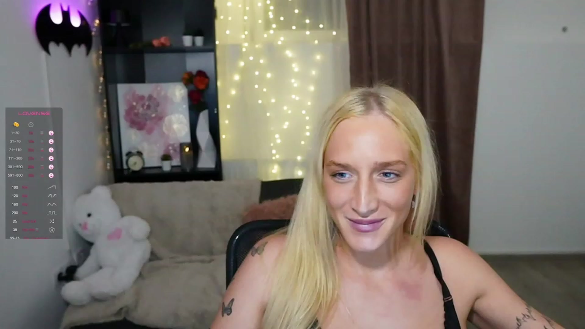 Gallery image thumbnail from NicoletteShea's myfreecams stream on, 11/02/2023, 19:02 image 7 of 20