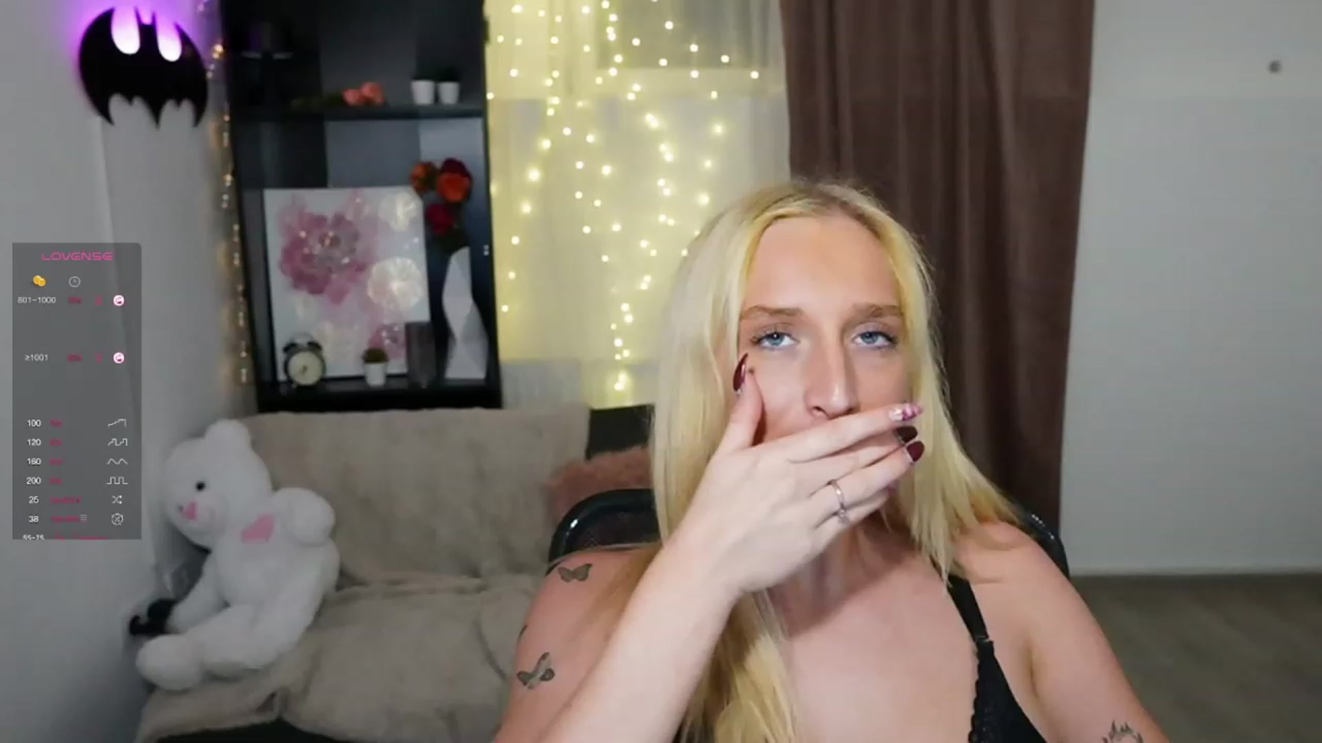 Gallery image thumbnail from NicoletteShea's myfreecams stream on, 11/02/2023, 20:16 image 14 of 20