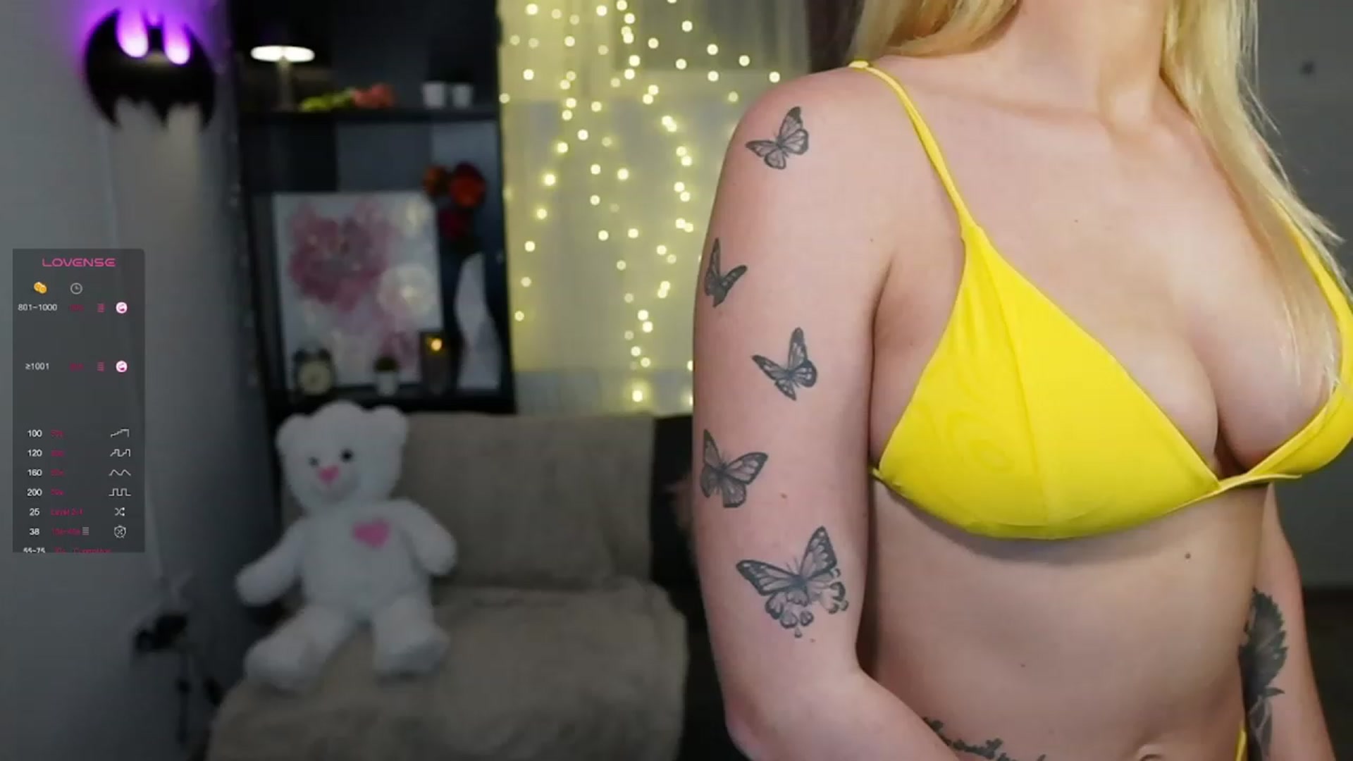 Gallery image thumbnail from NicoletteShea's myfreecams stream on, 11/03/2023, 16:21 image 4 of 20