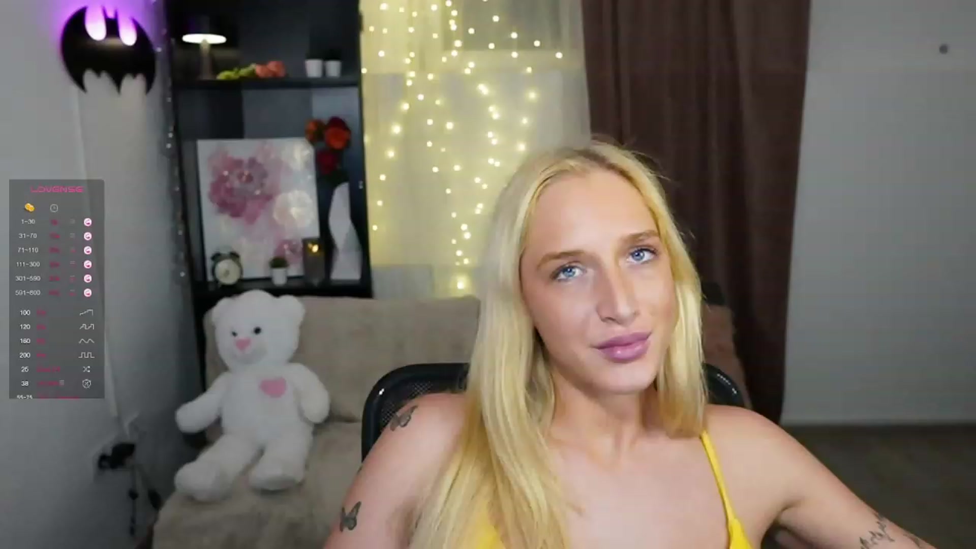 Gallery image thumbnail from NicoletteShea's myfreecams stream on, 11/03/2023, 19:21 image 6 of 20