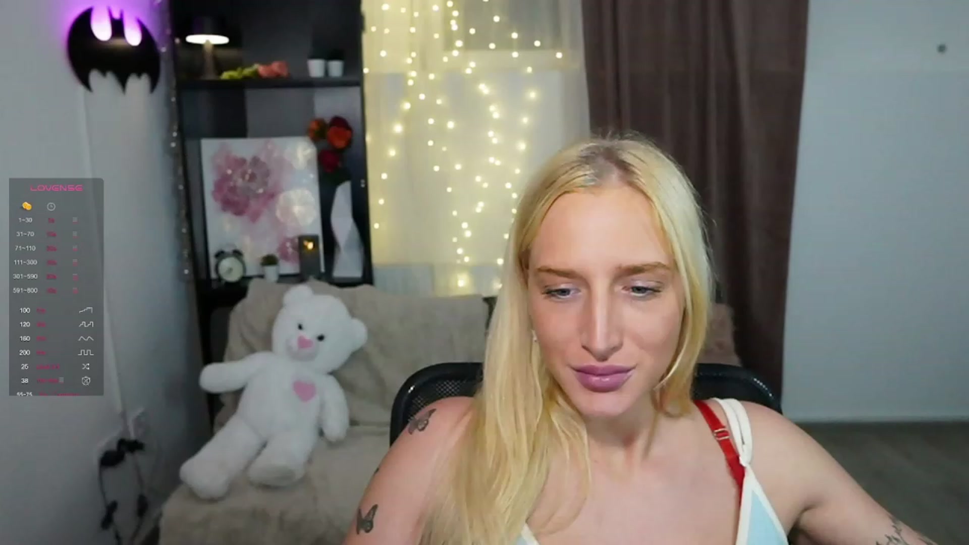 Gallery image thumbnail from NicoletteShea's myfreecams stream on, 11/04/2023, 15:02 image 2 of 20