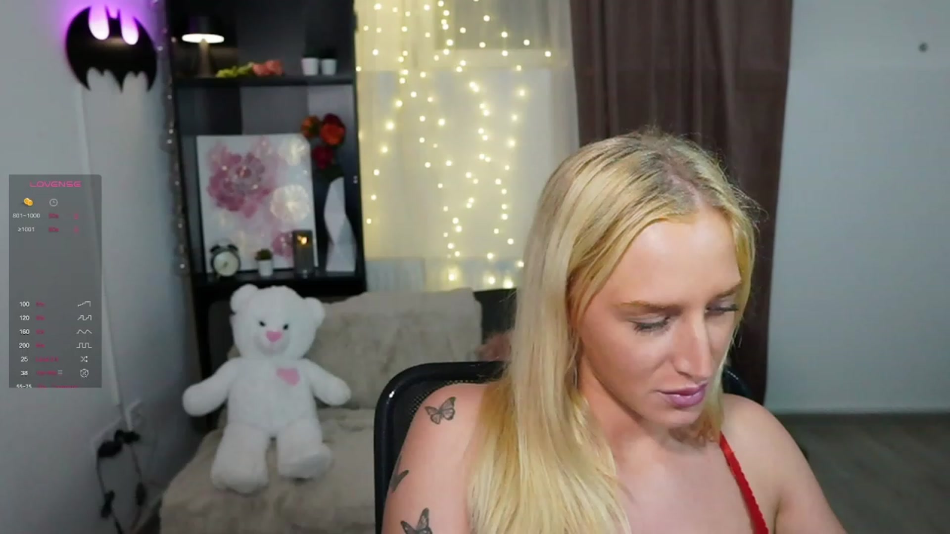 Gallery image thumbnail from NicoletteShea's myfreecams stream on, 11/04/2023, 16:07 image 11 of 20