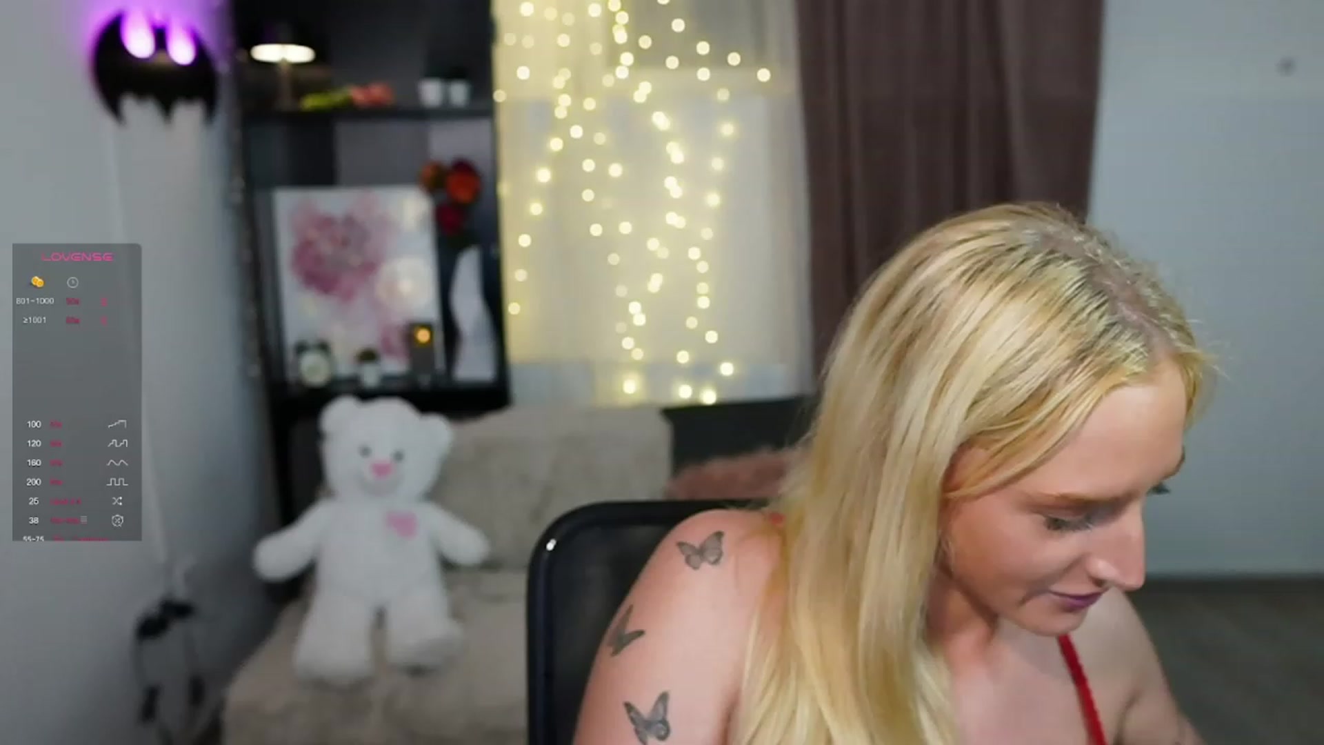 Gallery image thumbnail from NicoletteShea's myfreecams stream on, 11/04/2023, 16:07 image 10 of 20