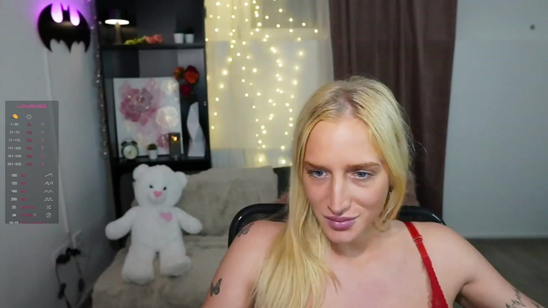 Gallery image thumbnail from NicoletteShea's myfreecams stream on, 11/04/2023, 16:07 image 17 of 20
