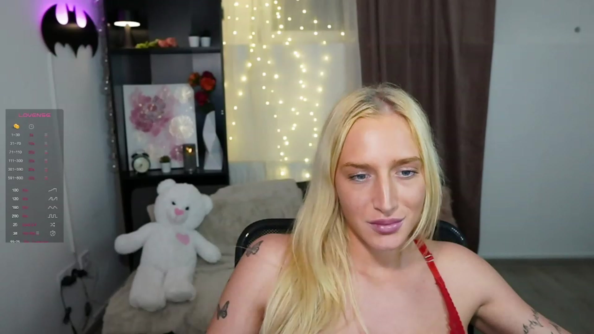 Gallery image thumbnail from NicoletteShea's myfreecams stream on, 11/04/2023, 17:58 image 18 of 20