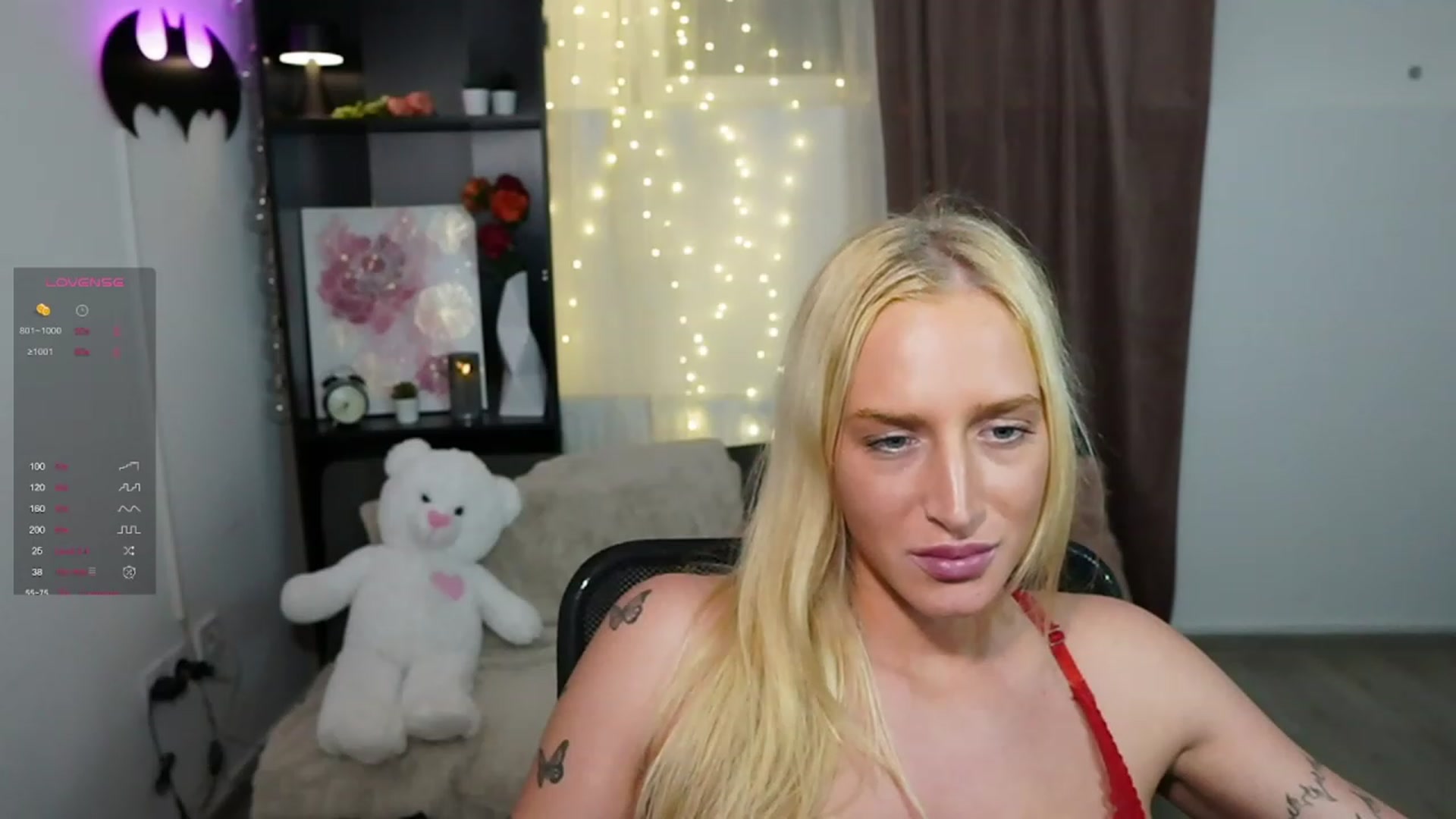 Gallery image thumbnail from NicoletteShea's myfreecams stream on, 11/04/2023, 17:58 image 16 of 20