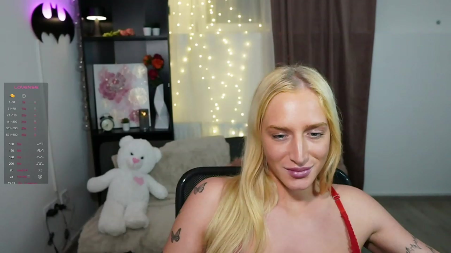 Gallery image thumbnail from NicoletteShea's myfreecams stream on, 11/04/2023, 17:58 image 13 of 20
