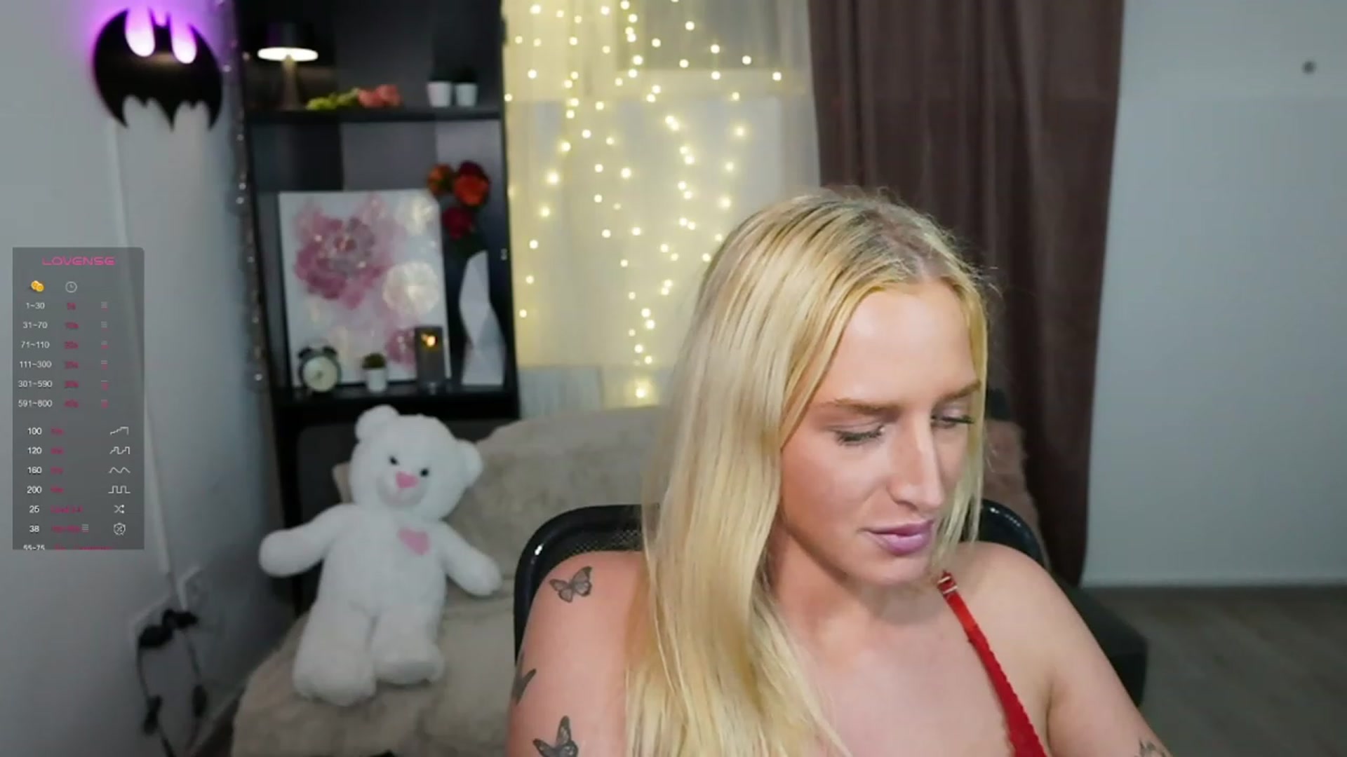 Gallery image thumbnail from NicoletteShea's myfreecams stream on, 11/04/2023, 17:58 image 19 of 20