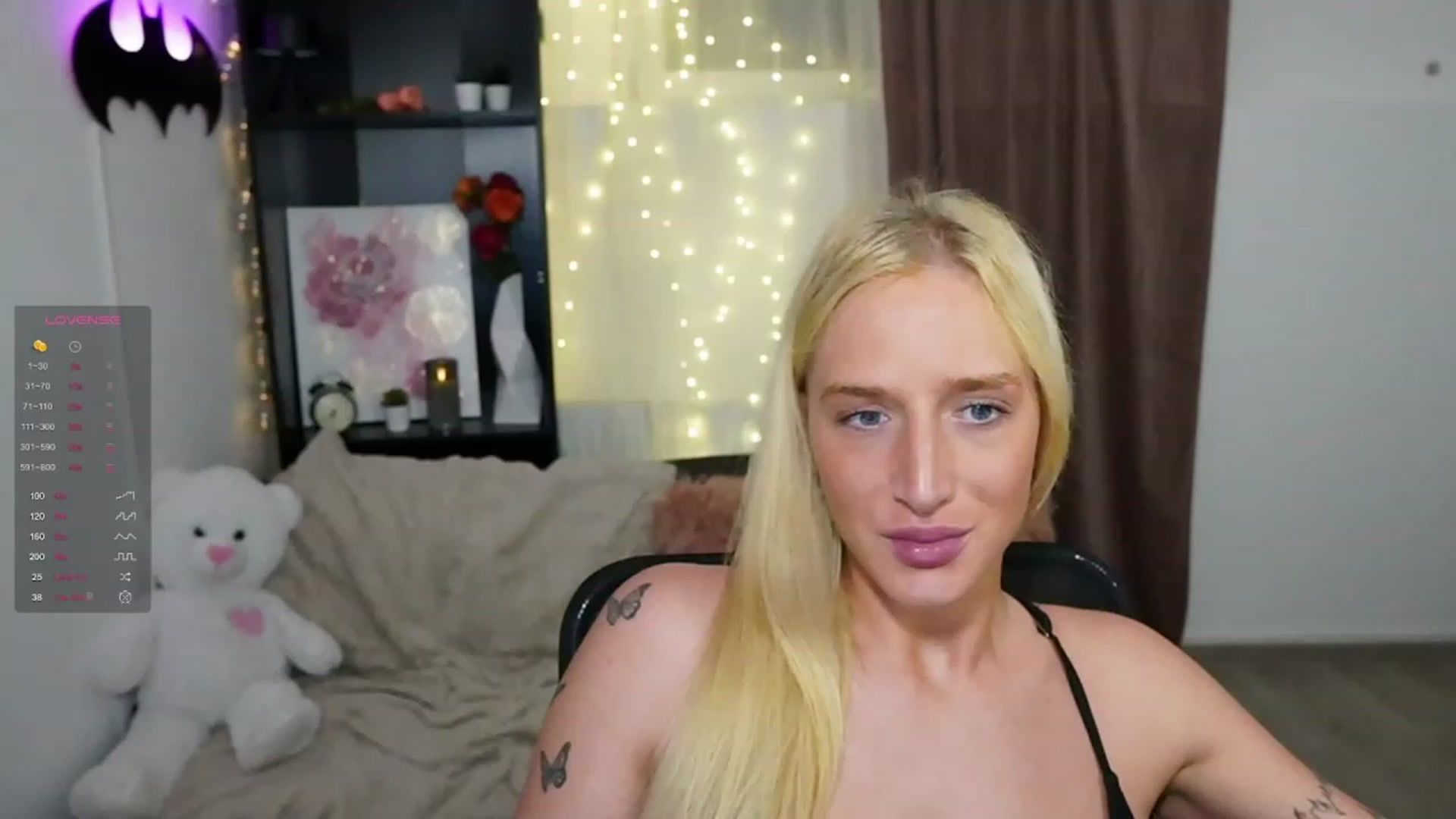 Gallery image thumbnail from NicoletteShea's myfreecams stream on, 11/05/2023, 21:07 image 5 of 20