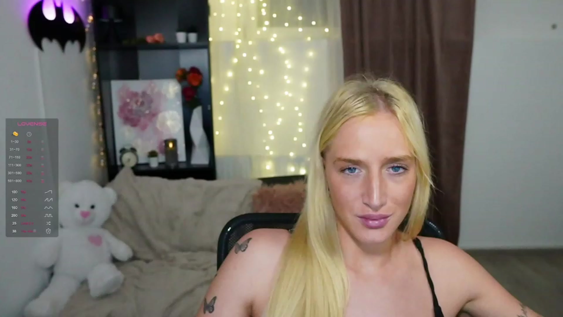 Gallery image thumbnail from NicoletteShea's myfreecams stream on, 11/05/2023, 21:07 image 14 of 20