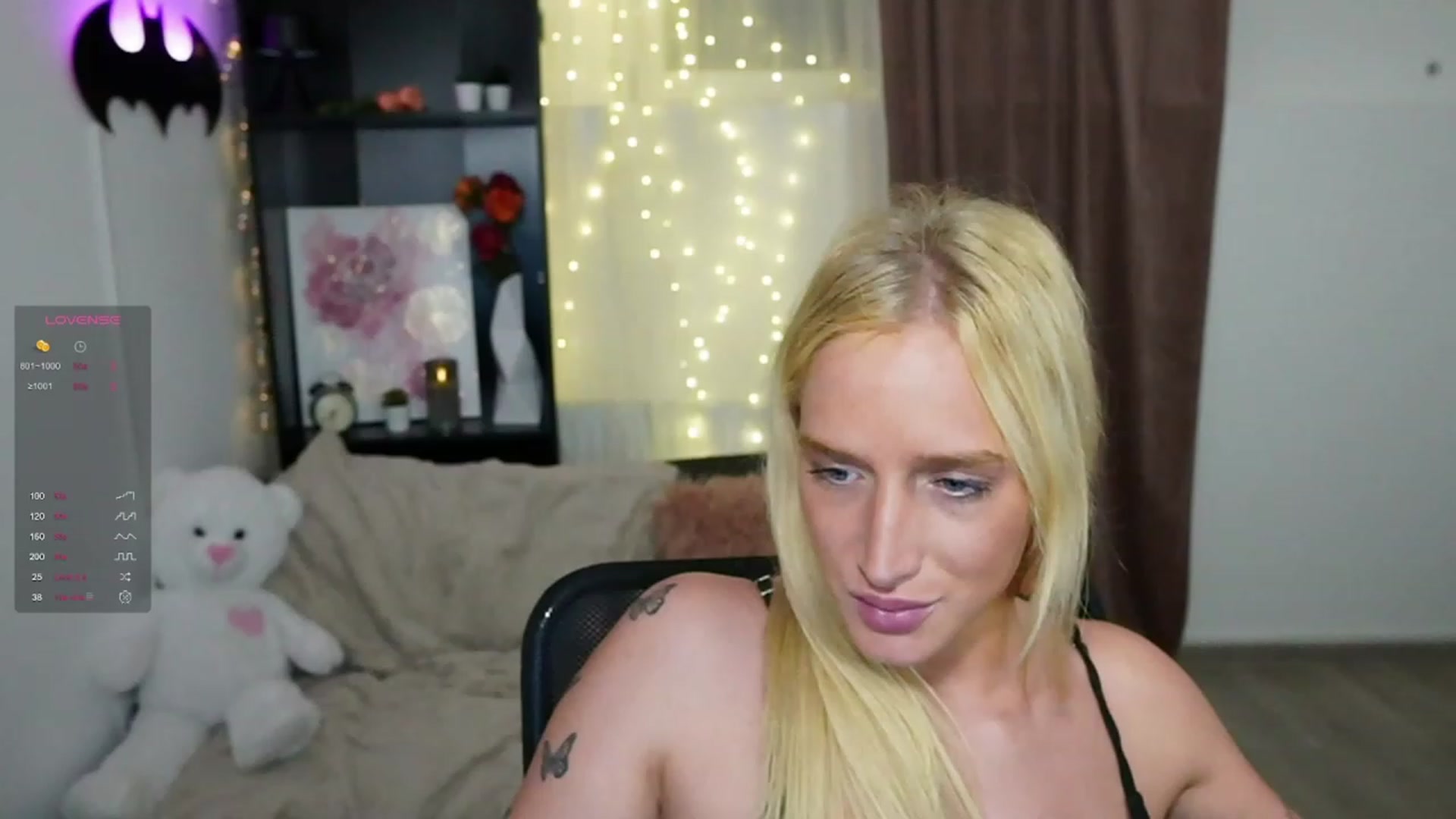 Gallery image thumbnail from NicoletteShea's myfreecams stream on, 11/05/2023, 21:07 image 13 of 20