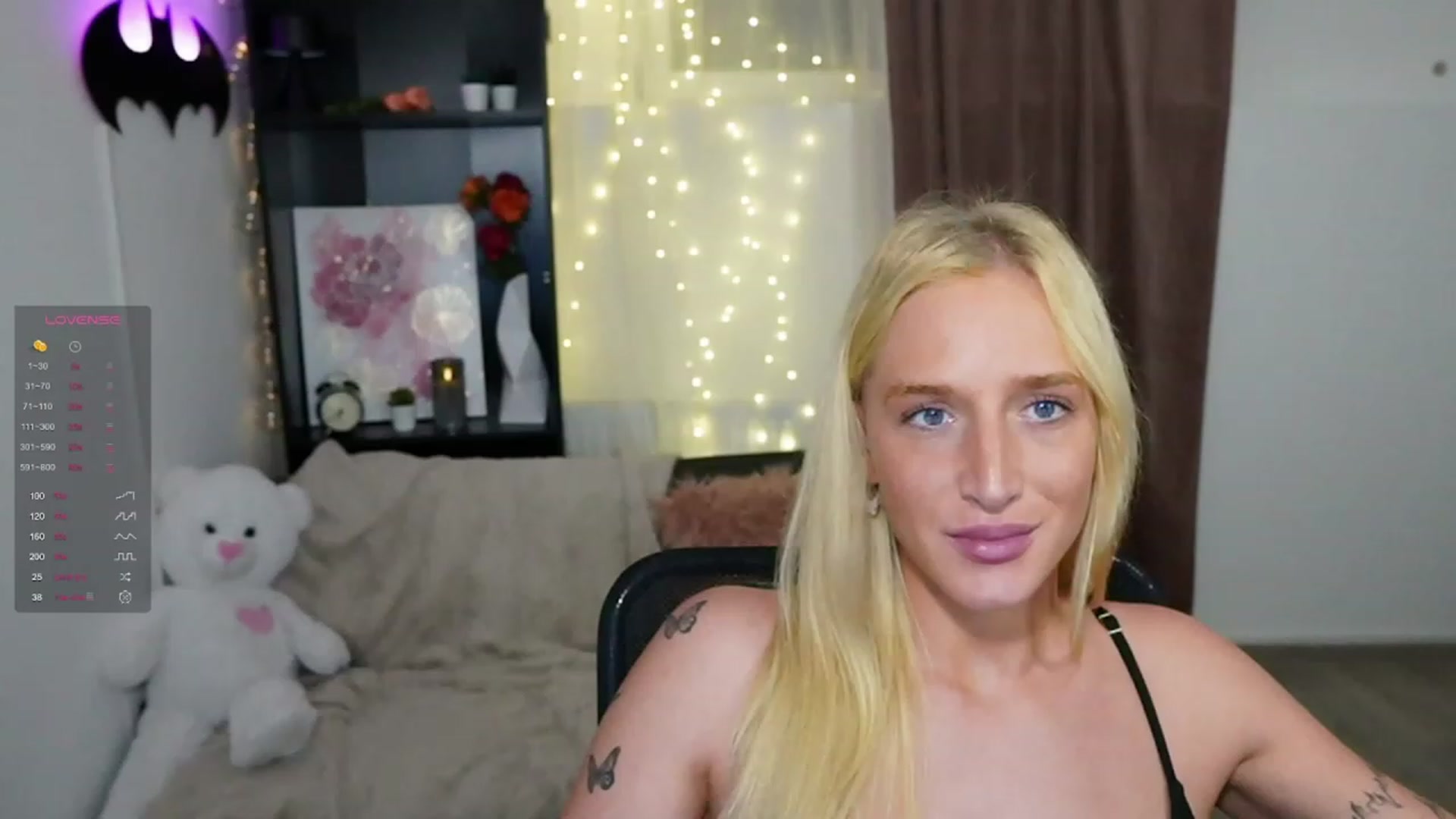 Gallery image thumbnail from NicoletteShea's myfreecams stream on, 11/05/2023, 22:36 image 17 of 20