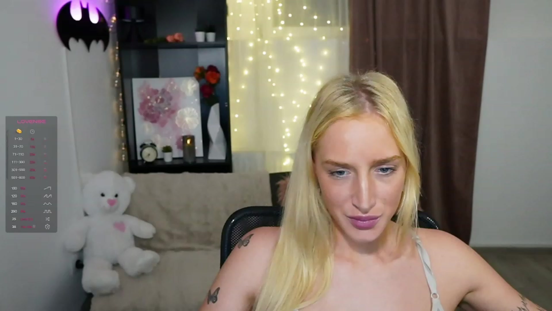 Gallery image thumbnail from NicoletteShea's myfreecams stream on, 11/06/2023, 15:03 image 18 of 20
