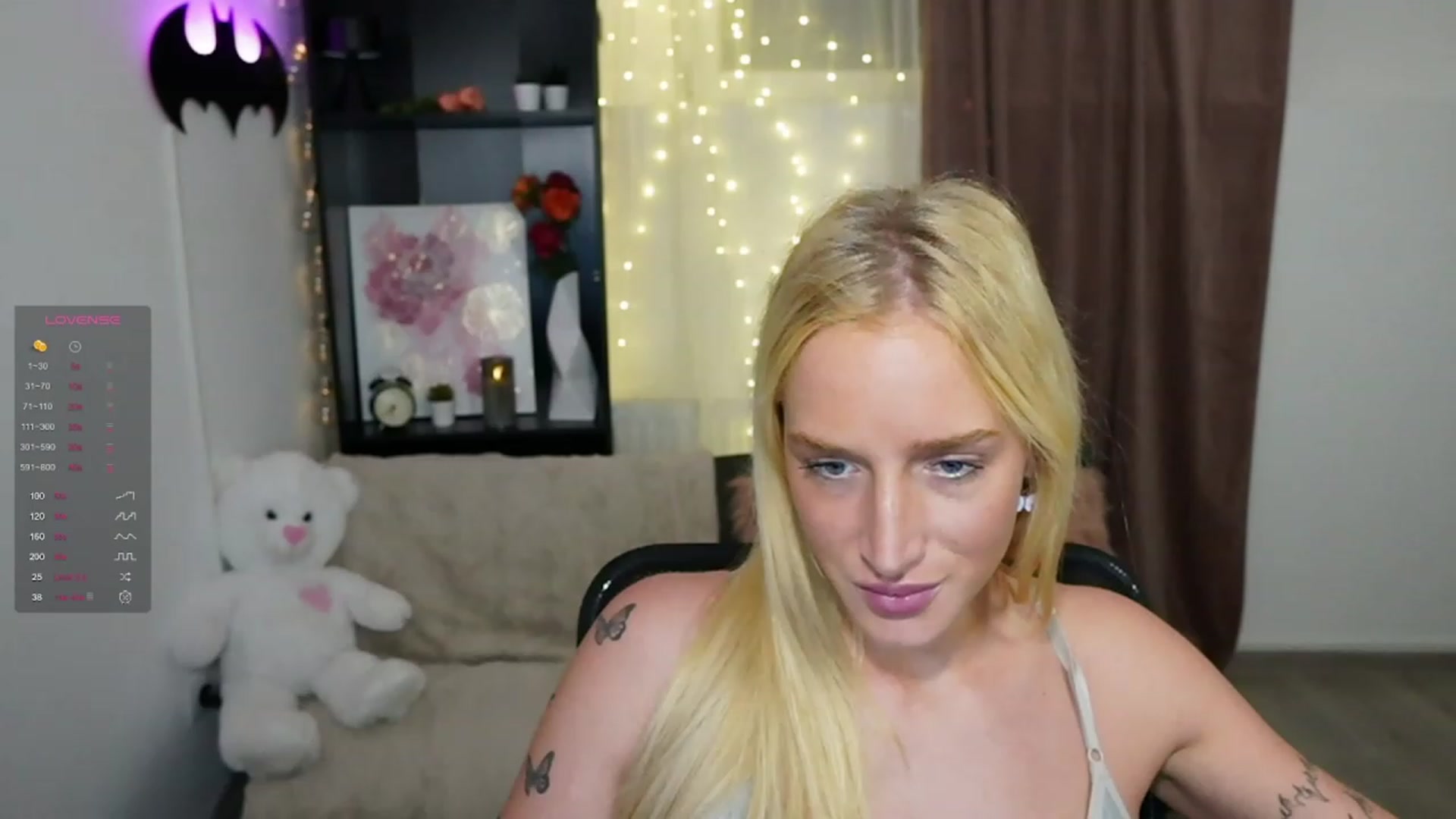 Gallery image thumbnail from NicoletteShea's myfreecams stream on, 11/06/2023, 15:23 image 1 of 20