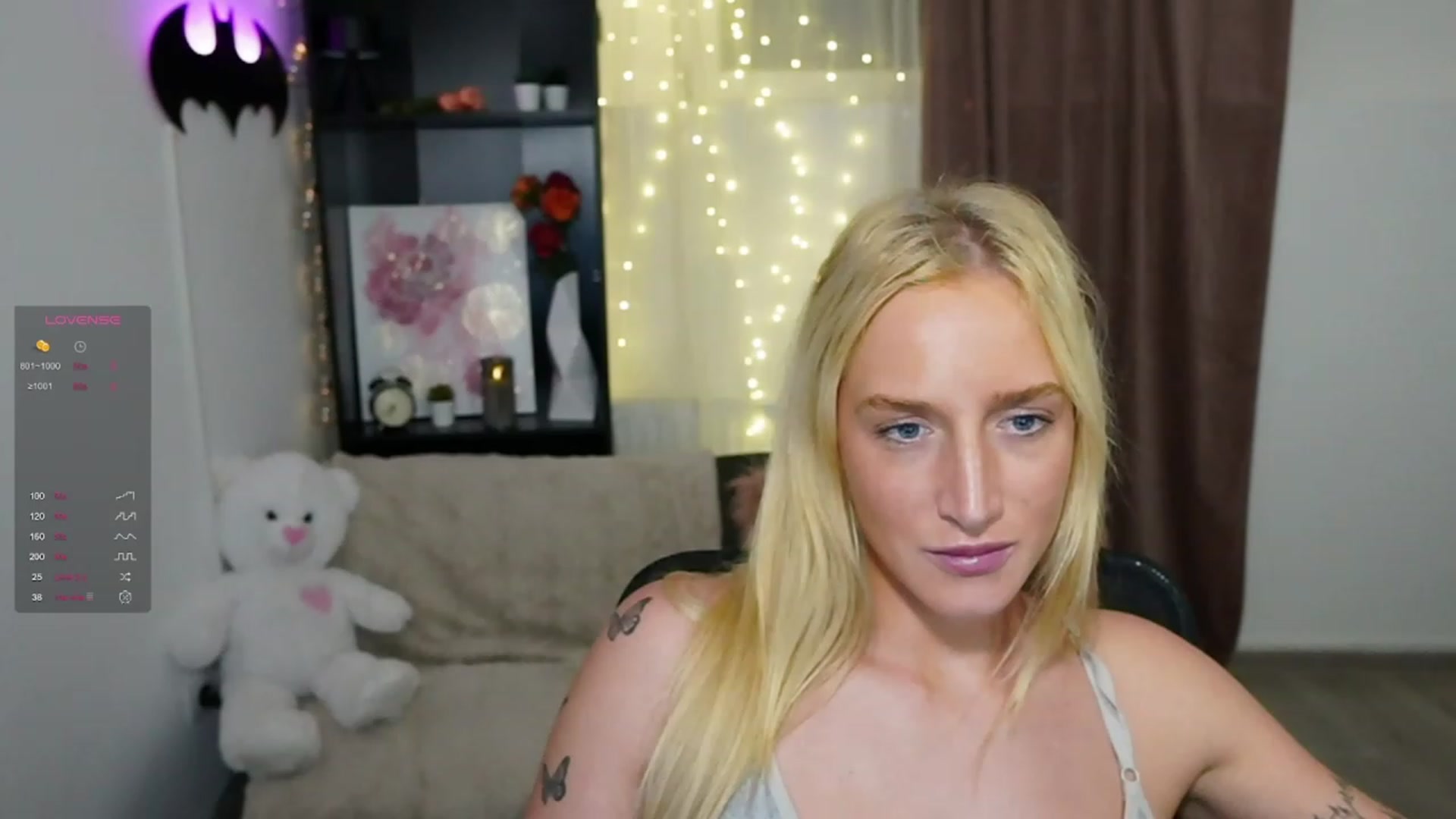 Gallery image thumbnail from NicoletteShea's myfreecams stream on, 11/06/2023, 17:44 image 1 of 20