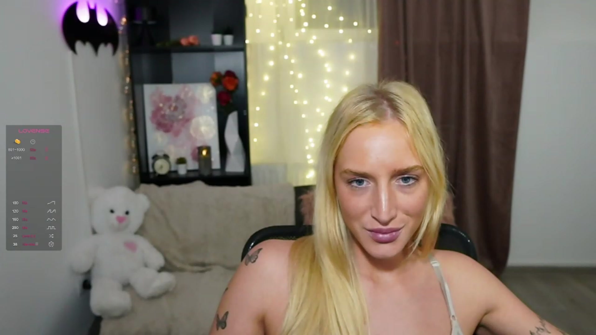 Gallery image thumbnail from NicoletteShea's myfreecams stream on, 11/06/2023, 17:44 image 13 of 20
