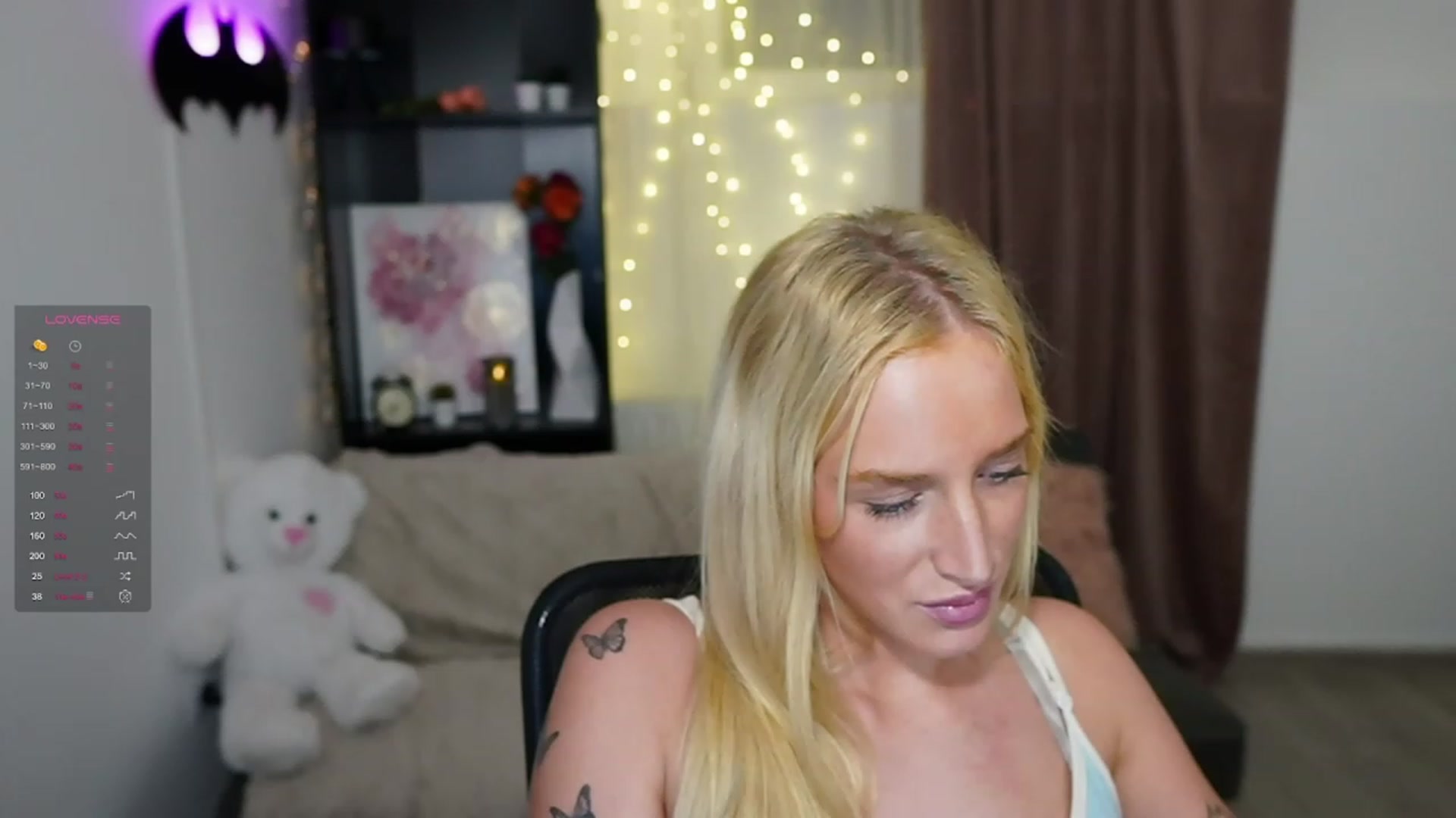 Gallery image thumbnail from NicoletteShea's myfreecams stream on, 11/06/2023, 18:03 image 5 of 20