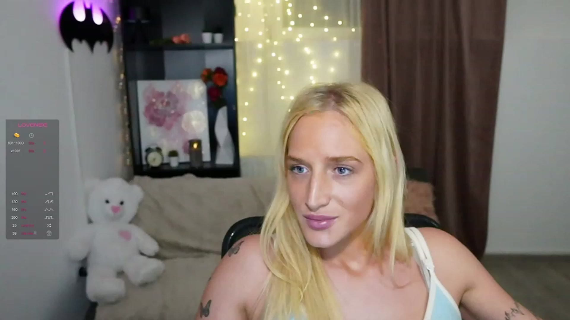 Gallery image thumbnail from NicoletteShea's myfreecams stream on, 11/06/2023, 18:03 image 2 of 20