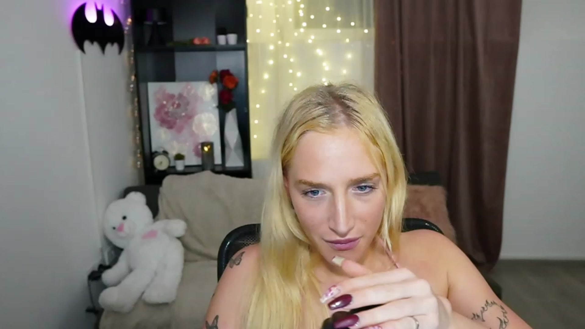 Gallery image thumbnail from NicoletteShea's myfreecams stream on, 11/08/2023, 24:04 image 8 of 20