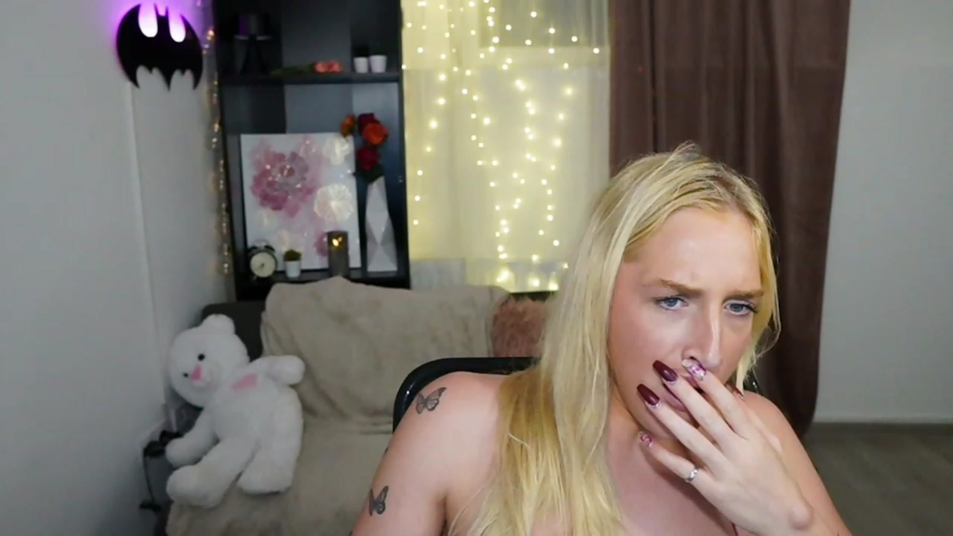 Gallery image thumbnail from NicoletteShea's myfreecams stream on, 11/08/2023, 24:12 image 20 of 20