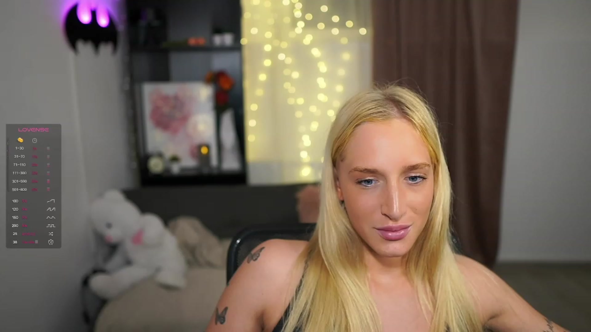 Gallery image thumbnail from NicoletteShea's myfreecams stream on, 11/08/2023, 20:48 image 9 of 20