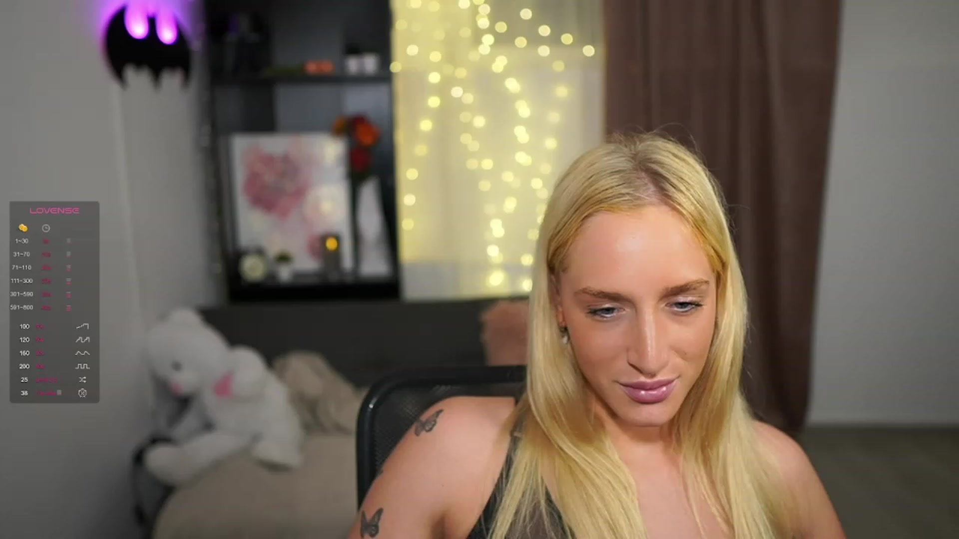 Gallery image thumbnail from NicoletteShea's myfreecams stream on, 11/08/2023, 20:48 image 13 of 20