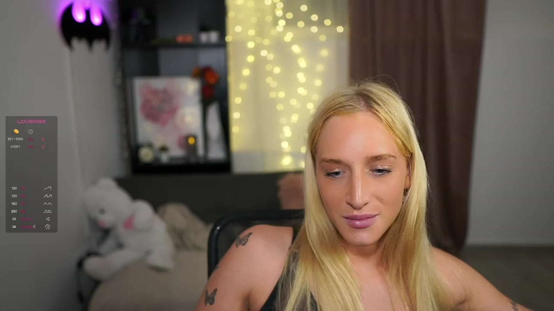 Gallery image thumbnail from NicoletteShea's myfreecams stream on, 11/08/2023, 20:48 image 11 of 20