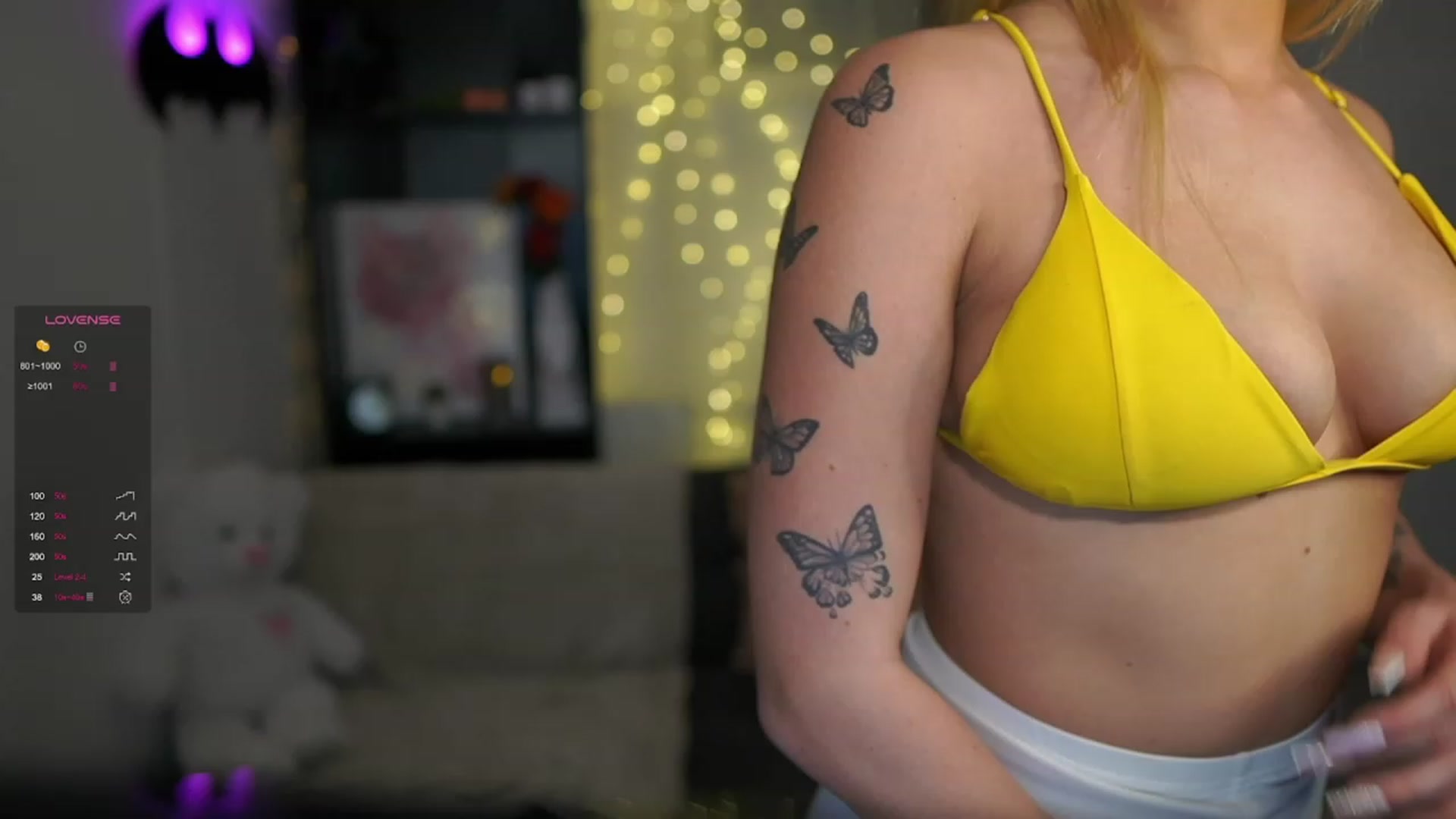 Gallery image thumbnail from NicoletteShea's myfreecams stream on, 11/16/2023, 14:52 image 19 of 20