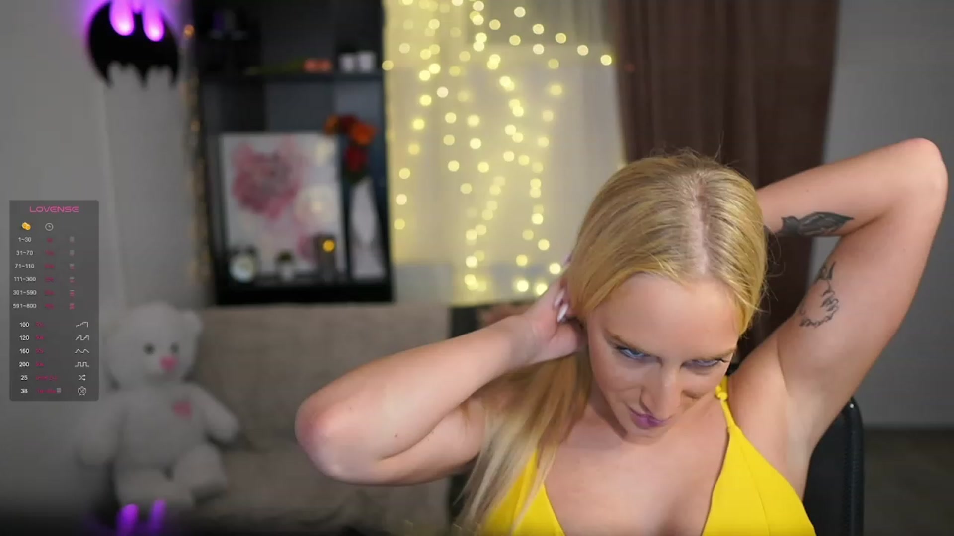 Gallery image thumbnail from NicoletteShea's myfreecams stream on, 11/16/2023, 14:52 image 12 of 20