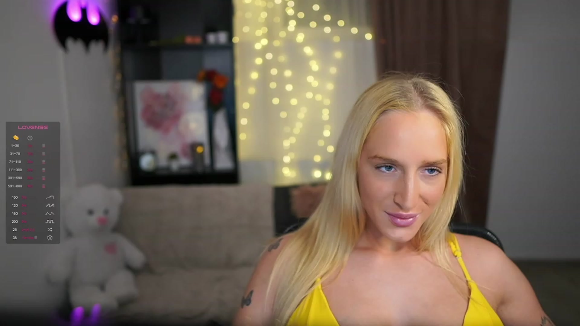 Gallery image thumbnail from NicoletteShea's myfreecams stream on, 11/16/2023, 14:52 image 8 of 20