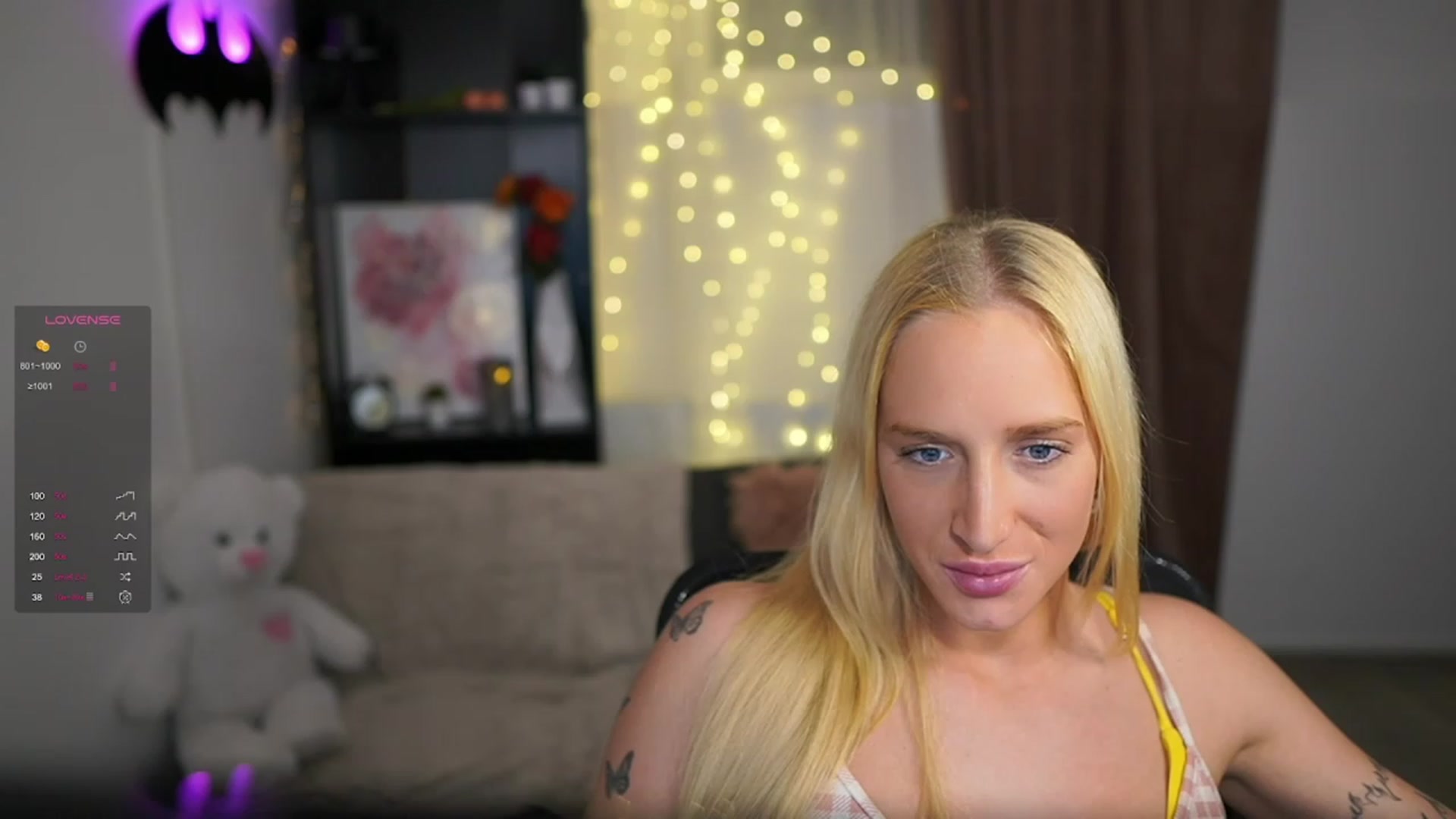 Gallery image thumbnail from NicoletteShea's myfreecams stream on, 11/16/2023, 16:04 image 1 of 20