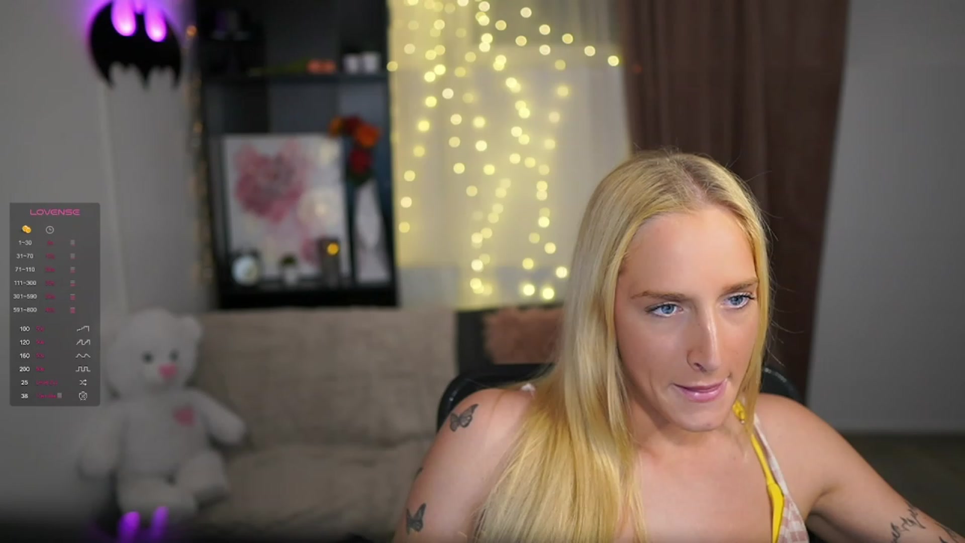 Gallery image thumbnail from NicoletteShea's myfreecams stream on, 11/16/2023, 16:04 image 4 of 20