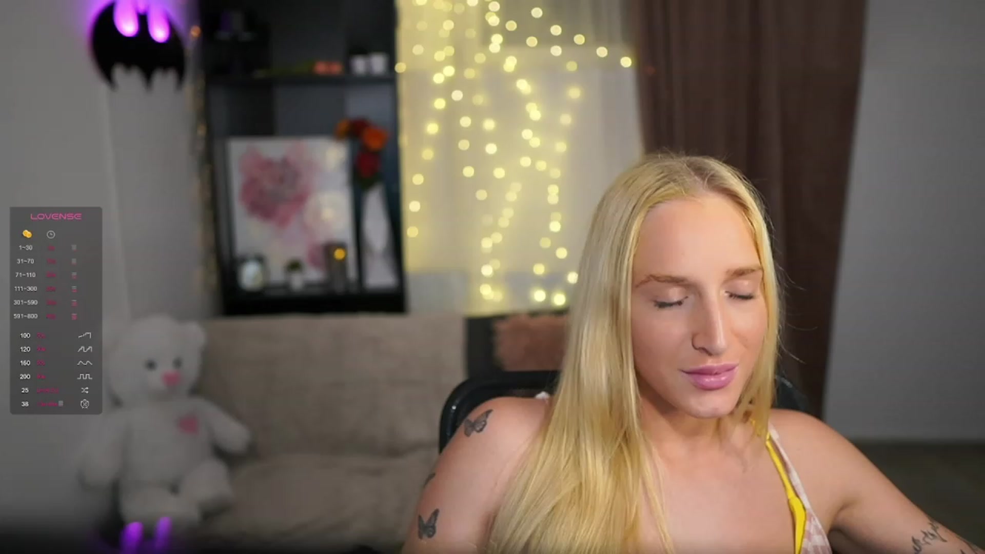 Gallery image thumbnail from NicoletteShea's myfreecams stream on, 11/16/2023, 16:04 image 13 of 20