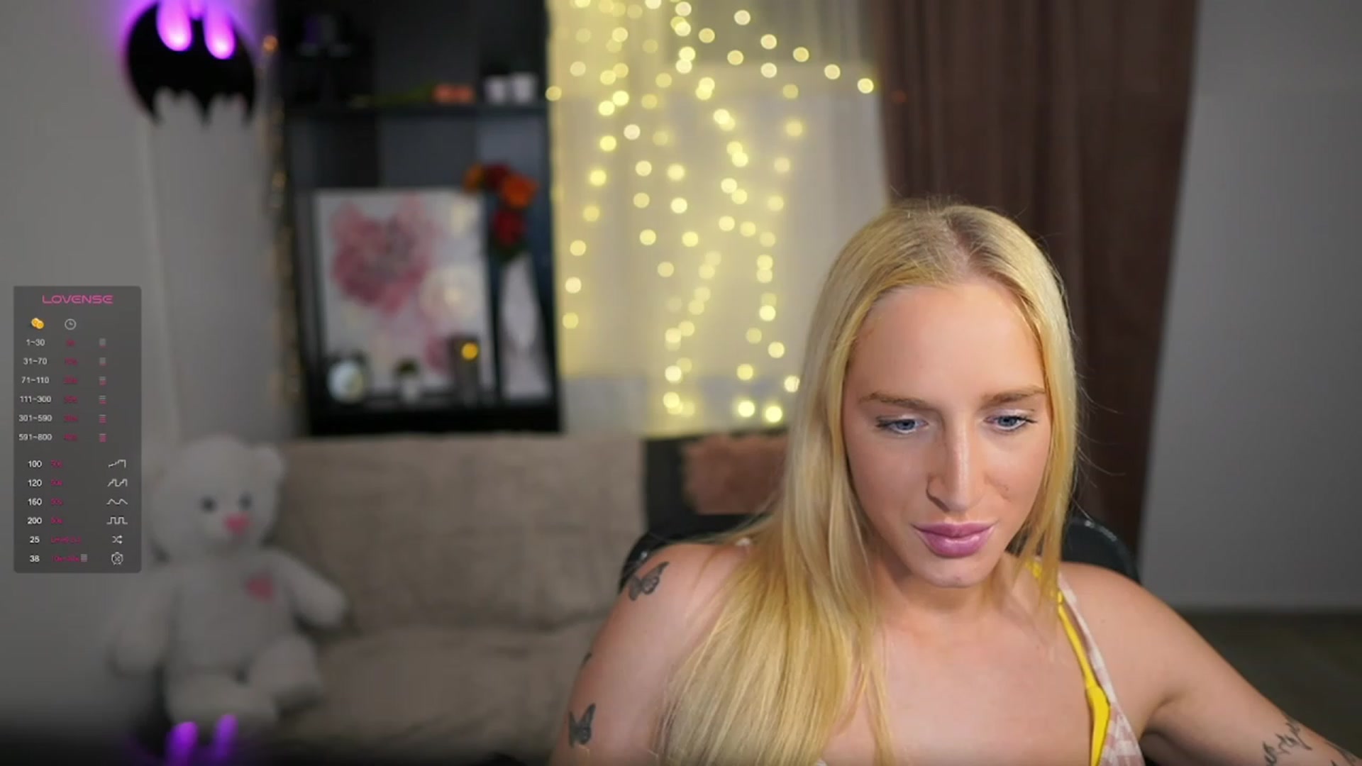 Gallery image thumbnail from NicoletteShea's myfreecams stream on, 11/16/2023, 16:04 image 3 of 20