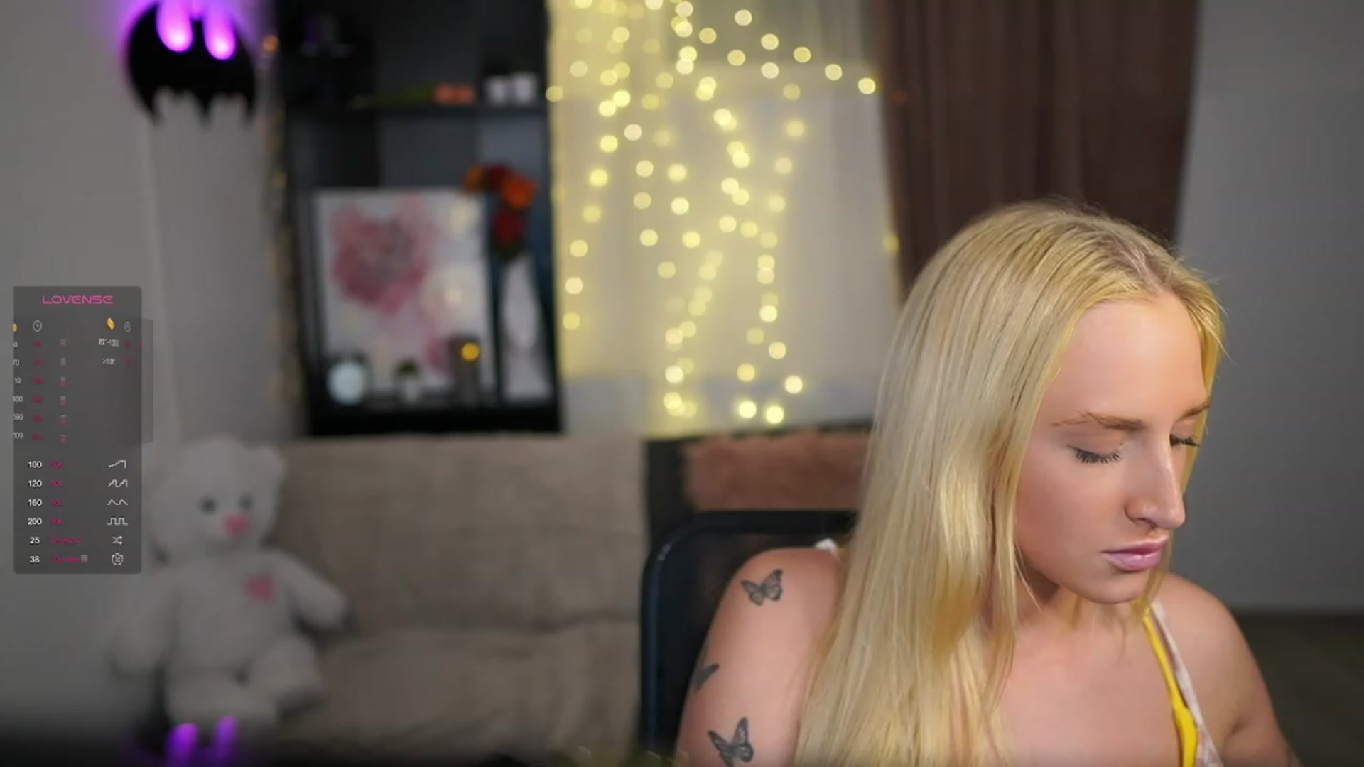 Gallery image thumbnail from NicoletteShea's myfreecams stream on, 11/16/2023, 16:04 image 12 of 20