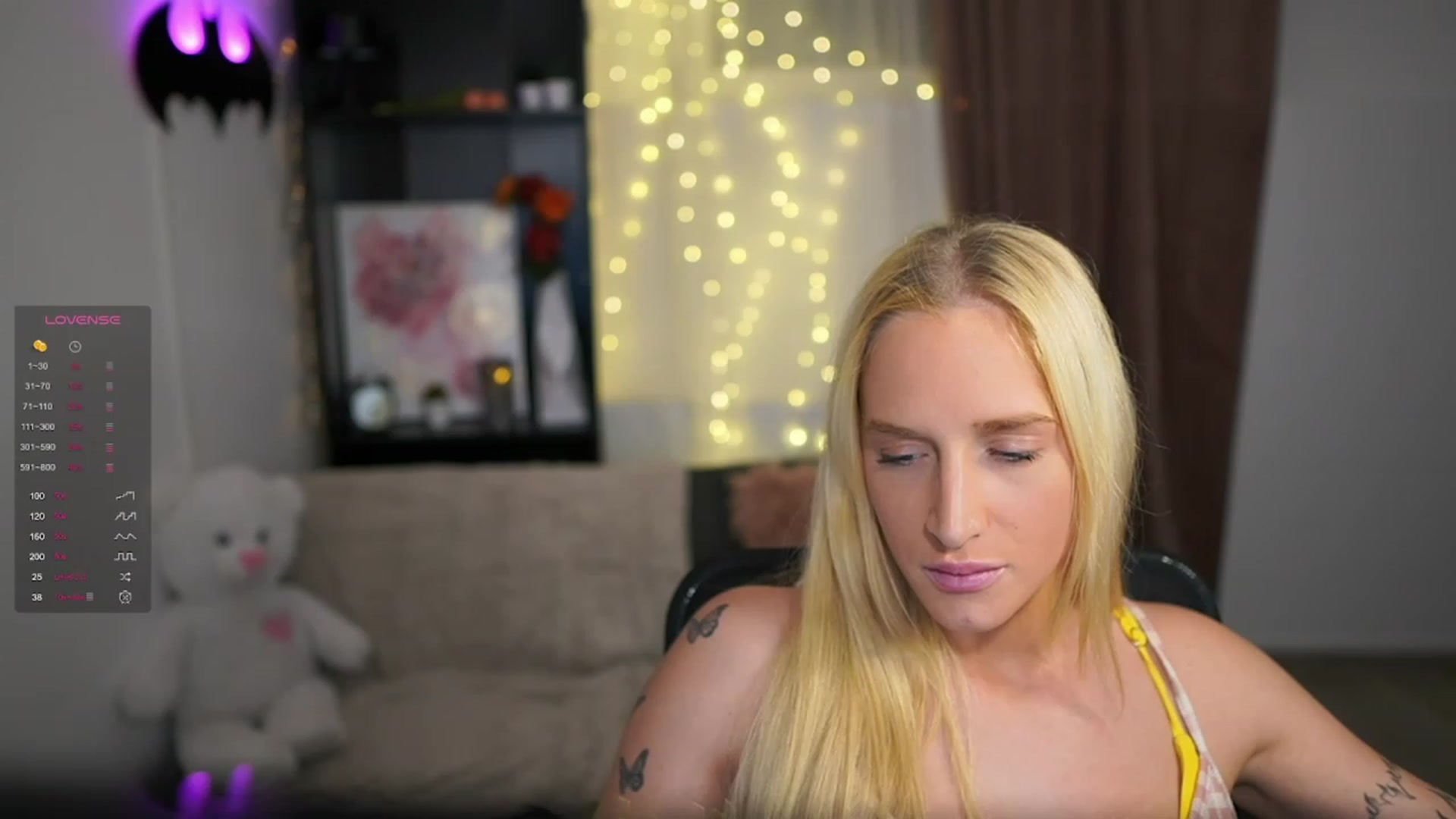 Gallery image thumbnail from NicoletteShea's myfreecams stream on, 11/16/2023, 16:04 image 8 of 20