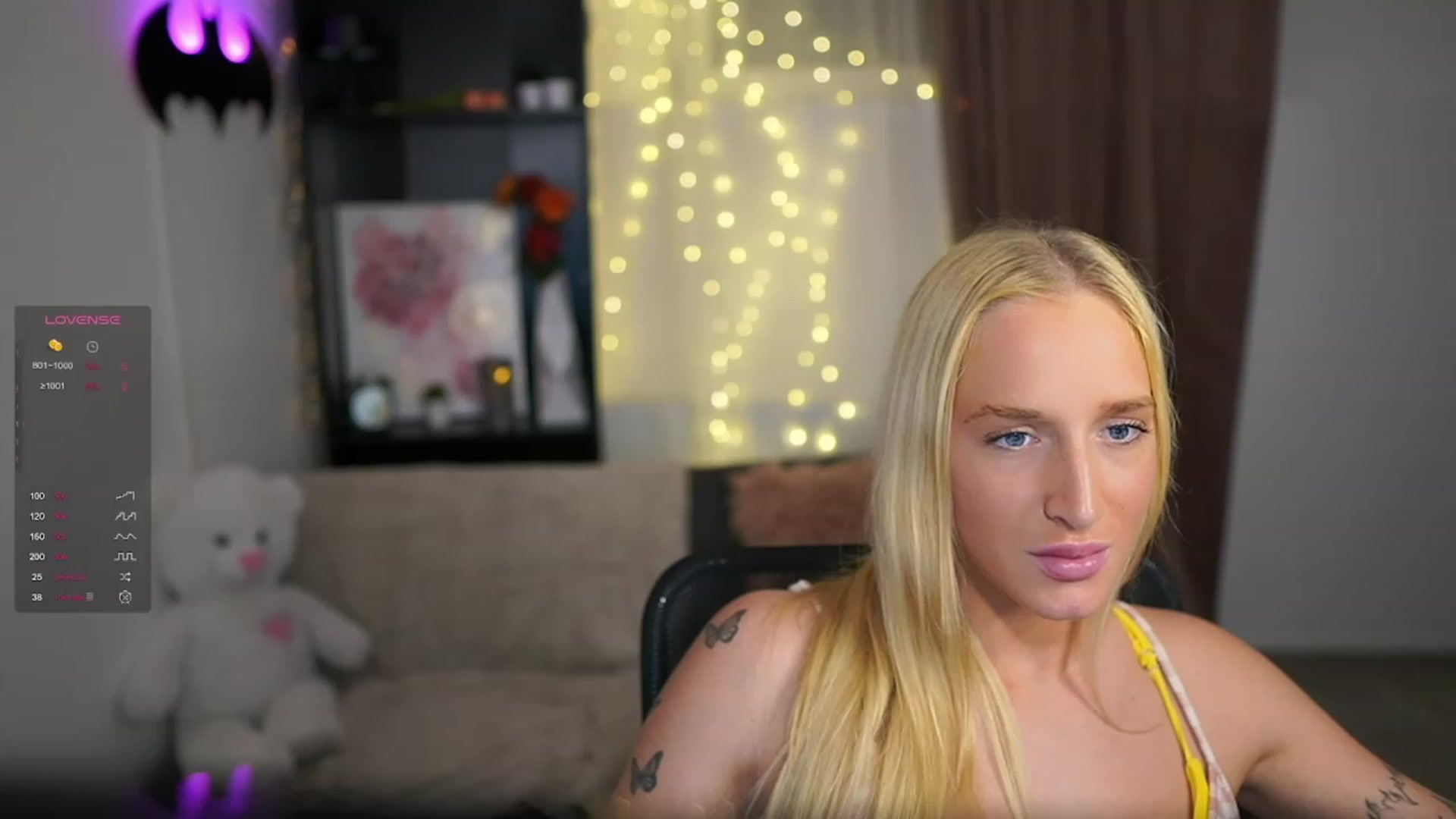 Gallery image thumbnail from NicoletteShea's myfreecams stream on, 11/16/2023, 17:42 image 2 of 20