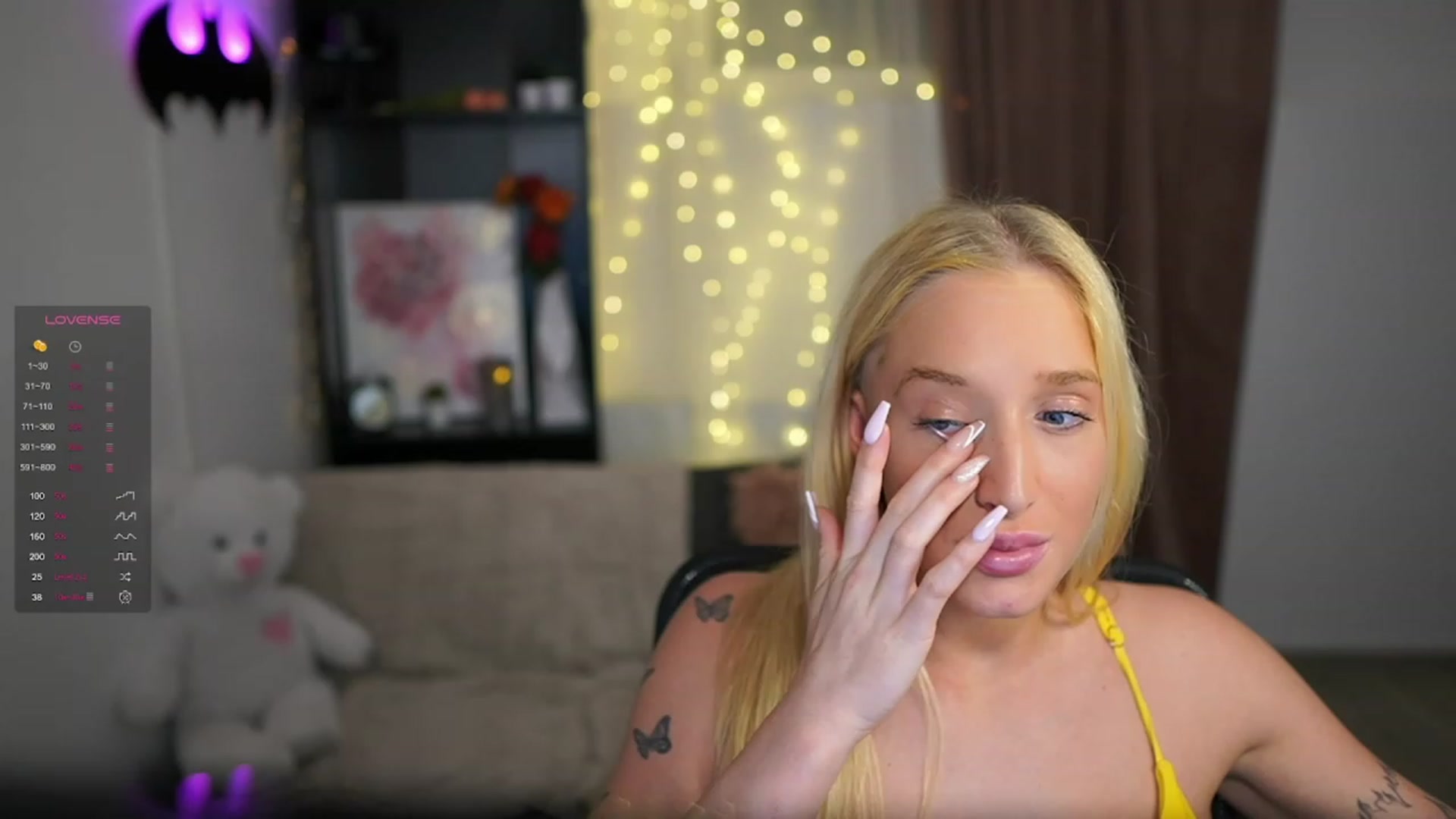 Gallery image thumbnail from NicoletteShea's myfreecams stream on, 11/16/2023, 17:42 image 8 of 20