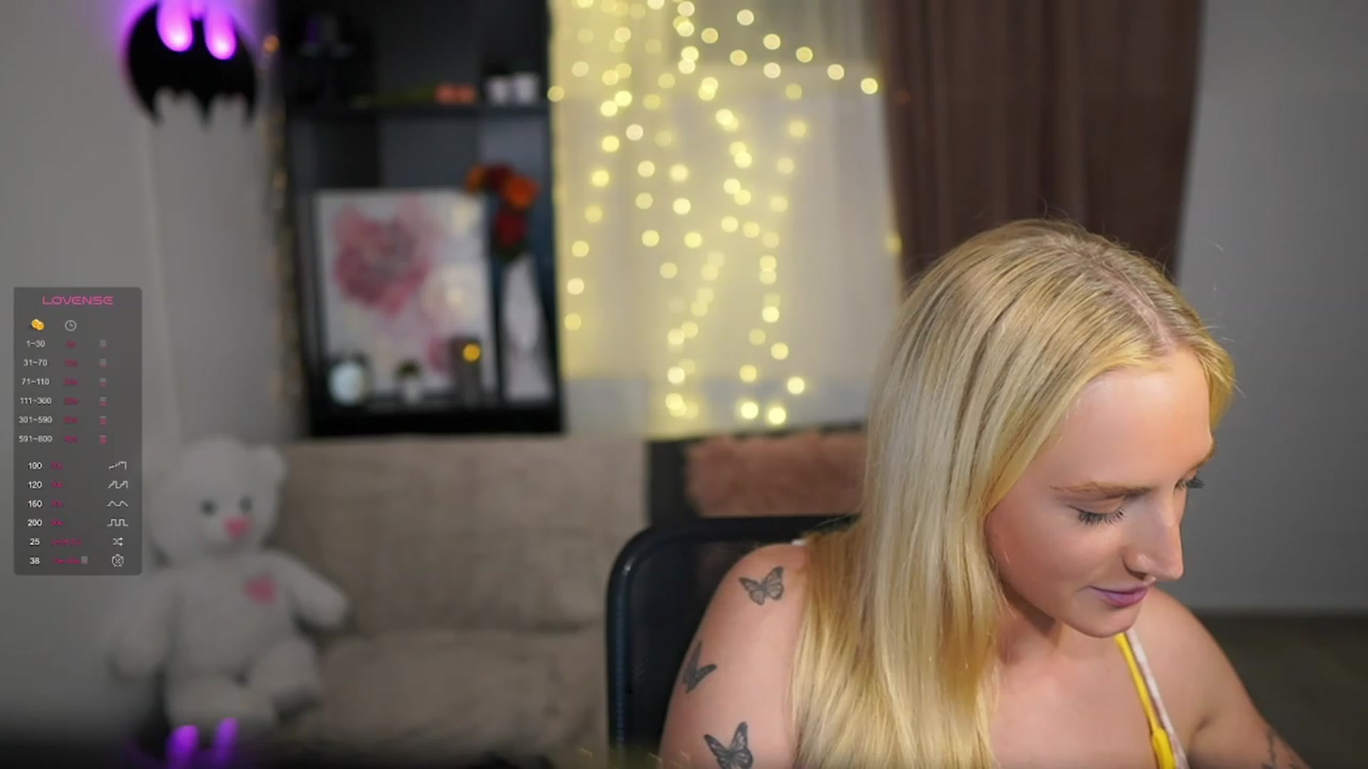 Gallery image thumbnail from NicoletteShea's myfreecams stream on, 11/16/2023, 17:42 image 3 of 20