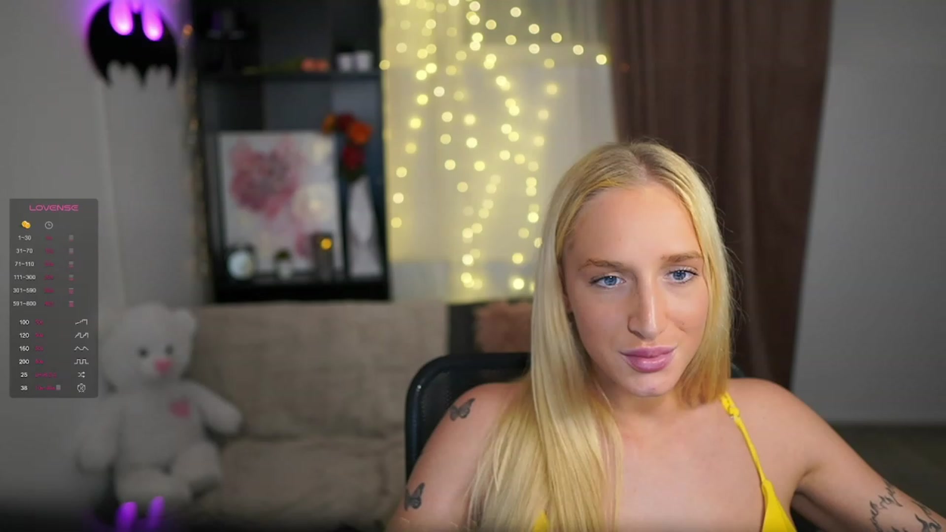 Gallery image thumbnail from NicoletteShea's myfreecams stream on, 11/16/2023, 17:42 image 13 of 20
