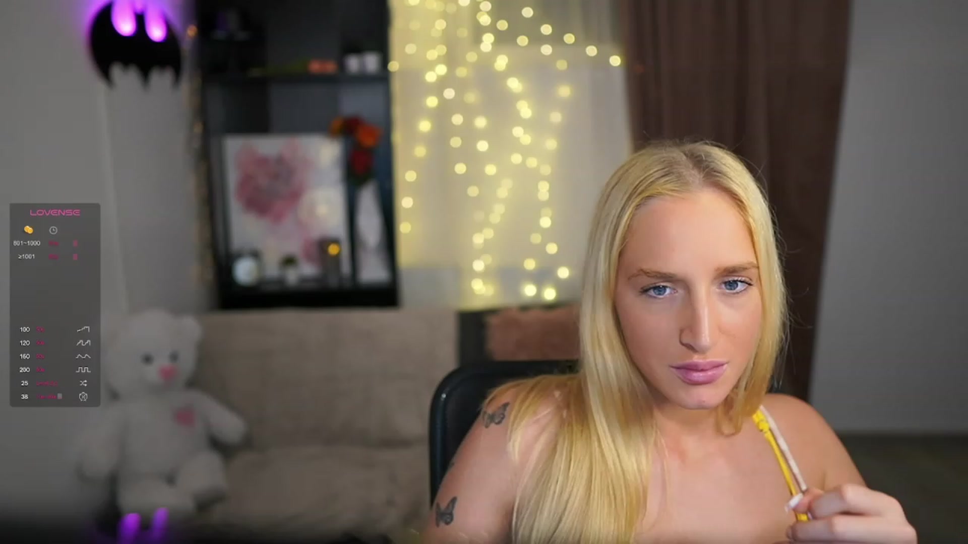 Gallery image thumbnail from NicoletteShea's myfreecams stream on, 11/16/2023, 17:42 image 1 of 20