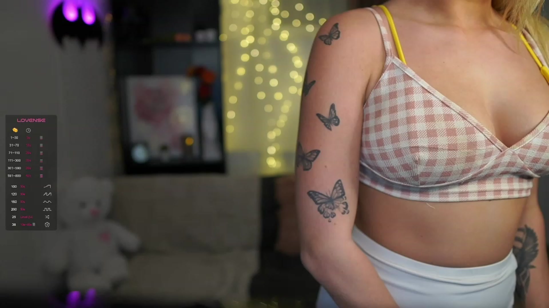 Gallery image thumbnail from NicoletteShea's myfreecams stream on, 11/16/2023, 19:07 image 9 of 20