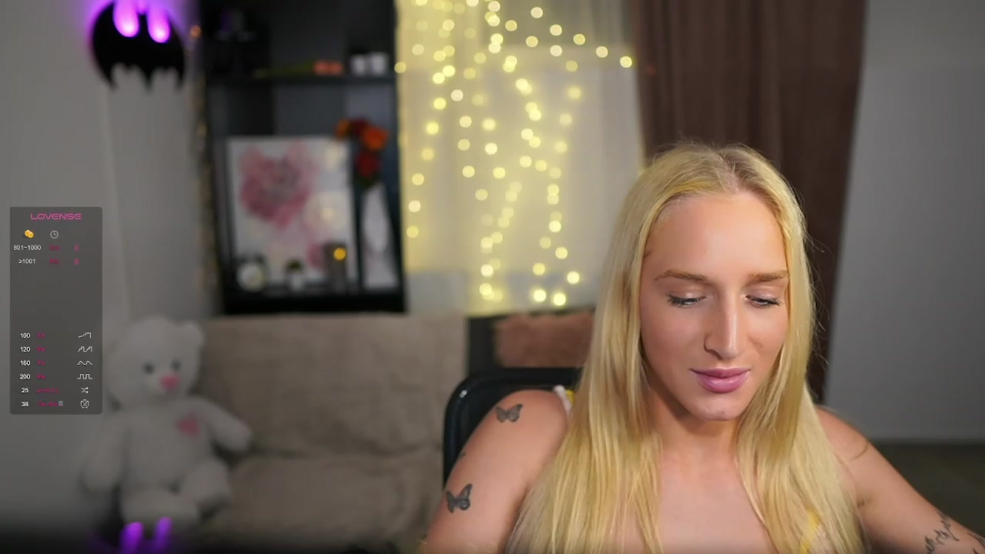 Gallery image thumbnail from NicoletteShea's myfreecams stream on, 11/16/2023, 19:07 image 4 of 20