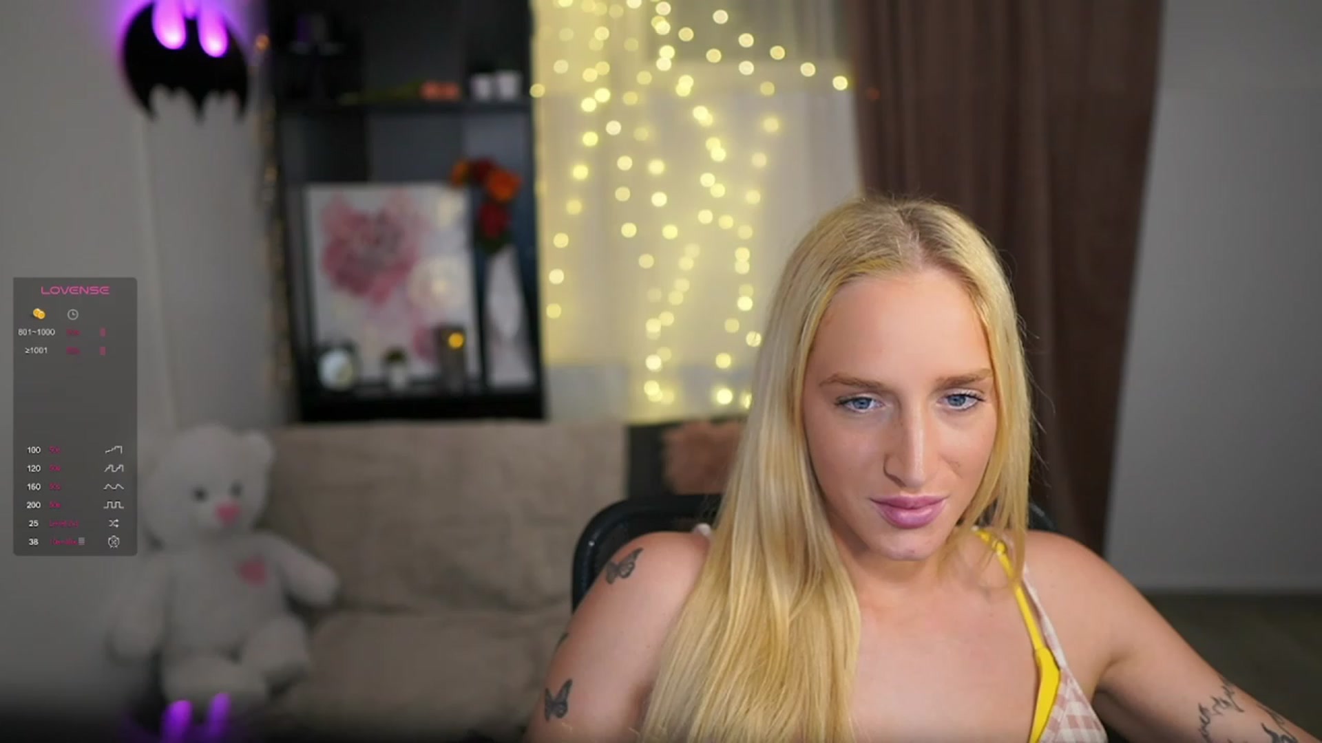 Gallery image thumbnail from NicoletteShea's myfreecams stream on, 11/16/2023, 19:07 image 2 of 20