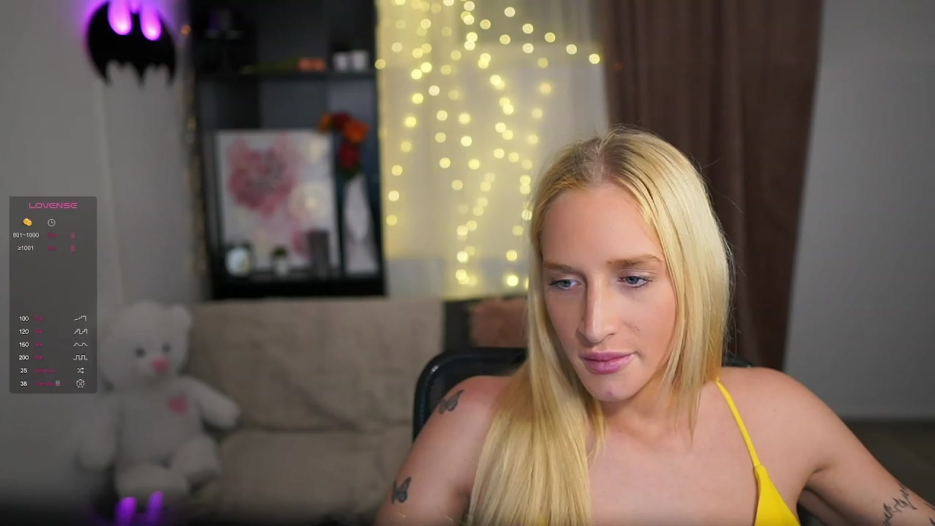 Gallery image thumbnail from NicoletteShea's myfreecams stream on, 11/16/2023, 20:44 image 12 of 20