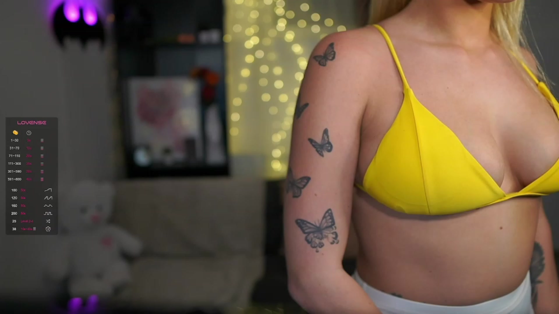 Gallery image thumbnail from NicoletteShea's myfreecams stream on, 11/16/2023, 20:44 image 8 of 20
